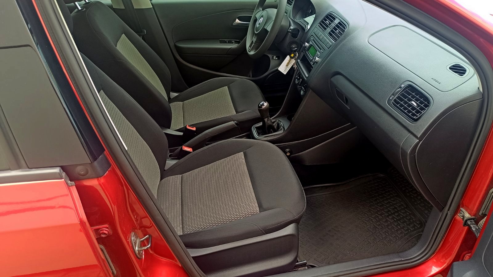 Інші авто VOLKSWAGEN POLO 2012 року, Седан, Тойота Центр Київ «ВІДІ Аеропорт», м.Київ | Фото № 6 Інші авто VOLKSWAGEN POLO 2012 року з пробігом 73424 км, Седан, Тойота Центр Київ «ВІДІ Аеропорт», м.Київ - 340000 ГРН | Фото № 6