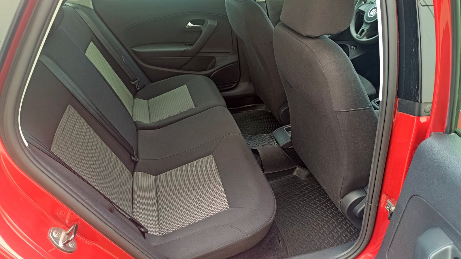 Інші авто VOLKSWAGEN POLO 2012 року, Седан, Тойота Центр Київ «ВІДІ Аеропорт», м.Київ | Фото № 7 Інші авто VOLKSWAGEN POLO 2012 року з пробігом 73424 км, Седан, Тойота Центр Київ «ВІДІ Аеропорт», м.Київ - 340000 ГРН | Фото № 7