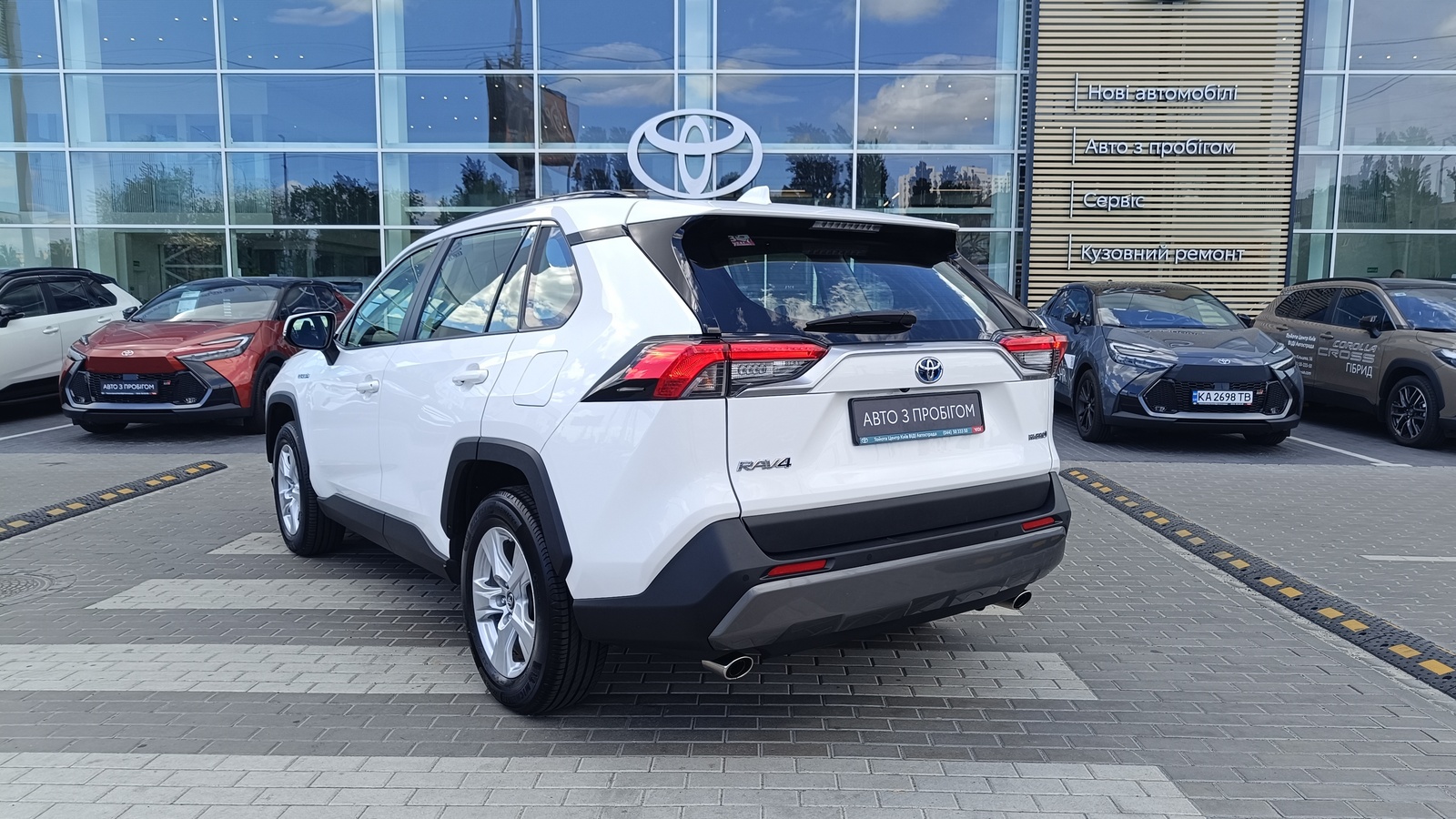 Toyota RAV4 2019 року, Універсал, Тойота Центр Київ "ВіДі Автострада", м.Київ | Фото № 2 Toyota RAV4 2019 року з пробігом 58559 км, Універсал, Тойота Центр Київ "ВіДі Автострада", м.Київ - 1460000 ГРН | Фото № 2