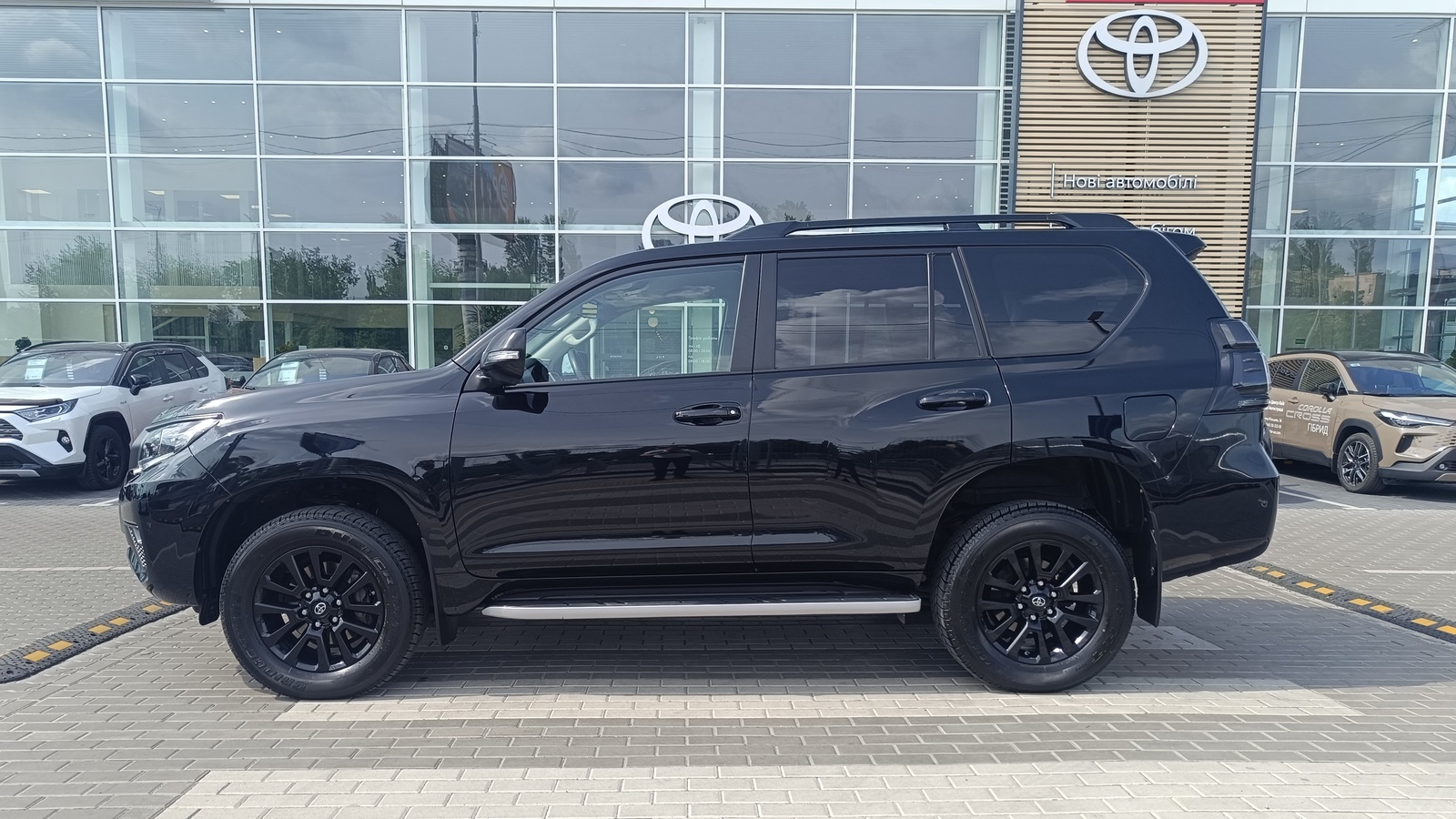 Toyota LAND CRUISER PRADO 2023 року, Універсал, Тойота Центр Київ "ВіДі Автострада", м.Київ | Фото № 3 Toyota LAND CRUISER PRADO 2023 року з пробігом 94362 км, Універсал, Тойота Центр Київ "ВіДі Автострада", м.Київ - 2198000 ГРН | Фото № 3