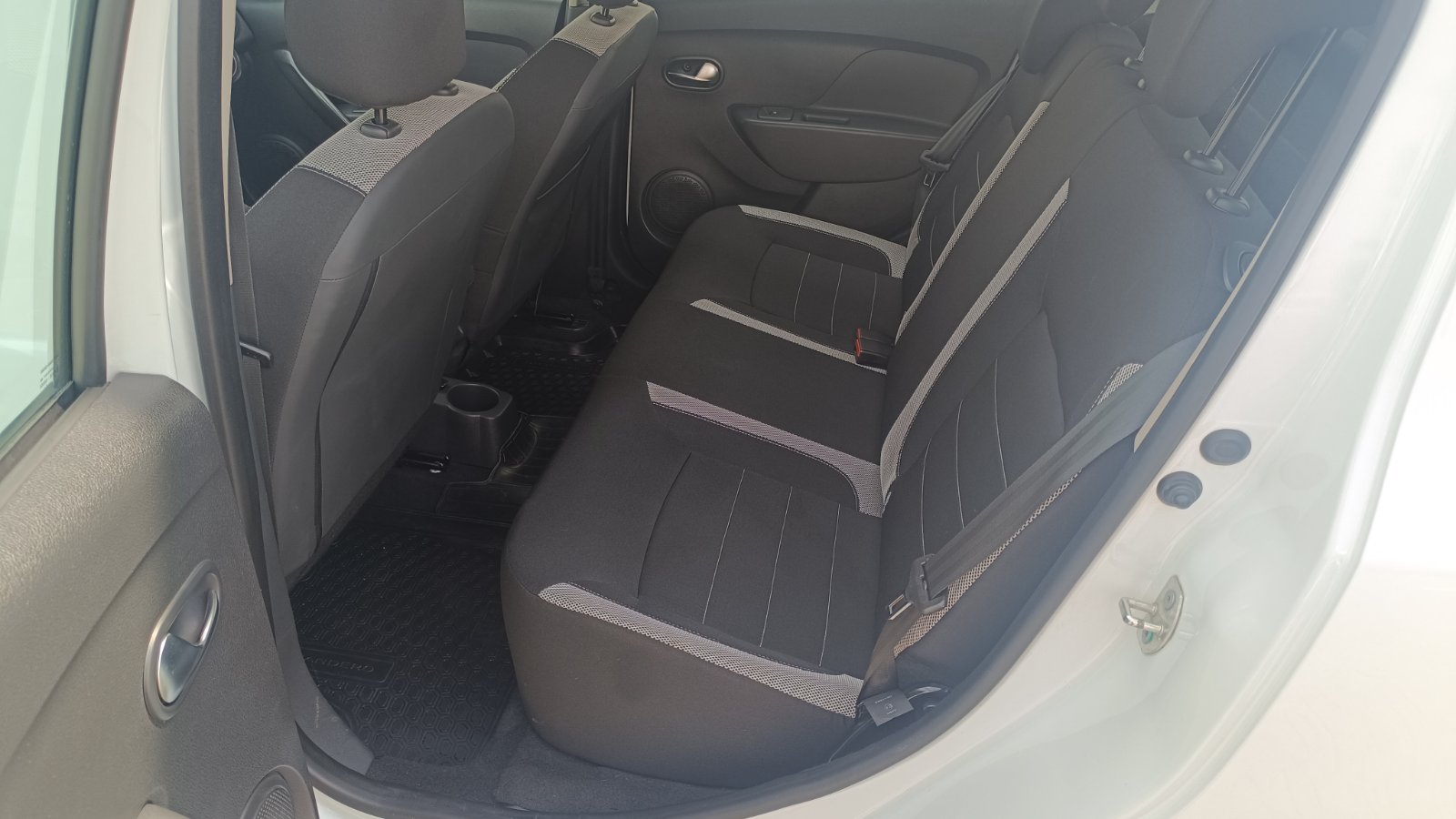 Інші авто RENAULT SANDERO 2021 року, Хетчбек, Тойота Центр Київ «ВІДІ Аеропорт», м.Київ | Фото № 12 Інші авто RENAULT SANDERO 2021 року з пробігом 78835 км, Хетчбек, Тойота Центр Київ «ВІДІ Аеропорт», м.Київ - 420000 ГРН | Фото № 12