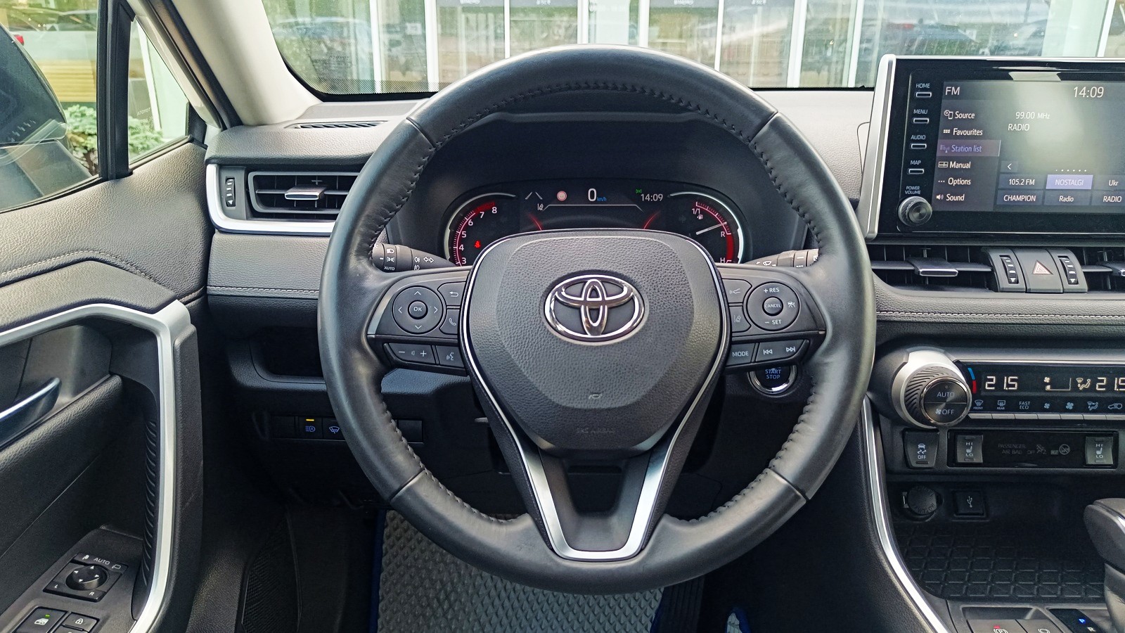 Toyota RAV4 2021 року, Універсал, Тойота Центр Київ "ВіДі Автострада", м.Київ | Фото № 9 Toyota RAV4 2021 року з пробігом 99313 км, Універсал, Тойота Центр Київ "ВіДі Автострада", м.Київ - 1400000 ГРН | Фото № 9