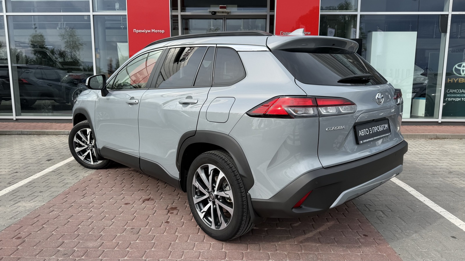 Toyota COROLLA CROSS 2024 року, Універсал, Тойота Центр Вінниця "Преміум Мотор", м.Вінниця | Фото № 2 Toyota COROLLA CROSS 2024 року з пробігом 24978 км, Універсал, Тойота Центр Вінниця "Преміум Мотор", м.Вінниця - 1600000 ГРН | Фото № 2