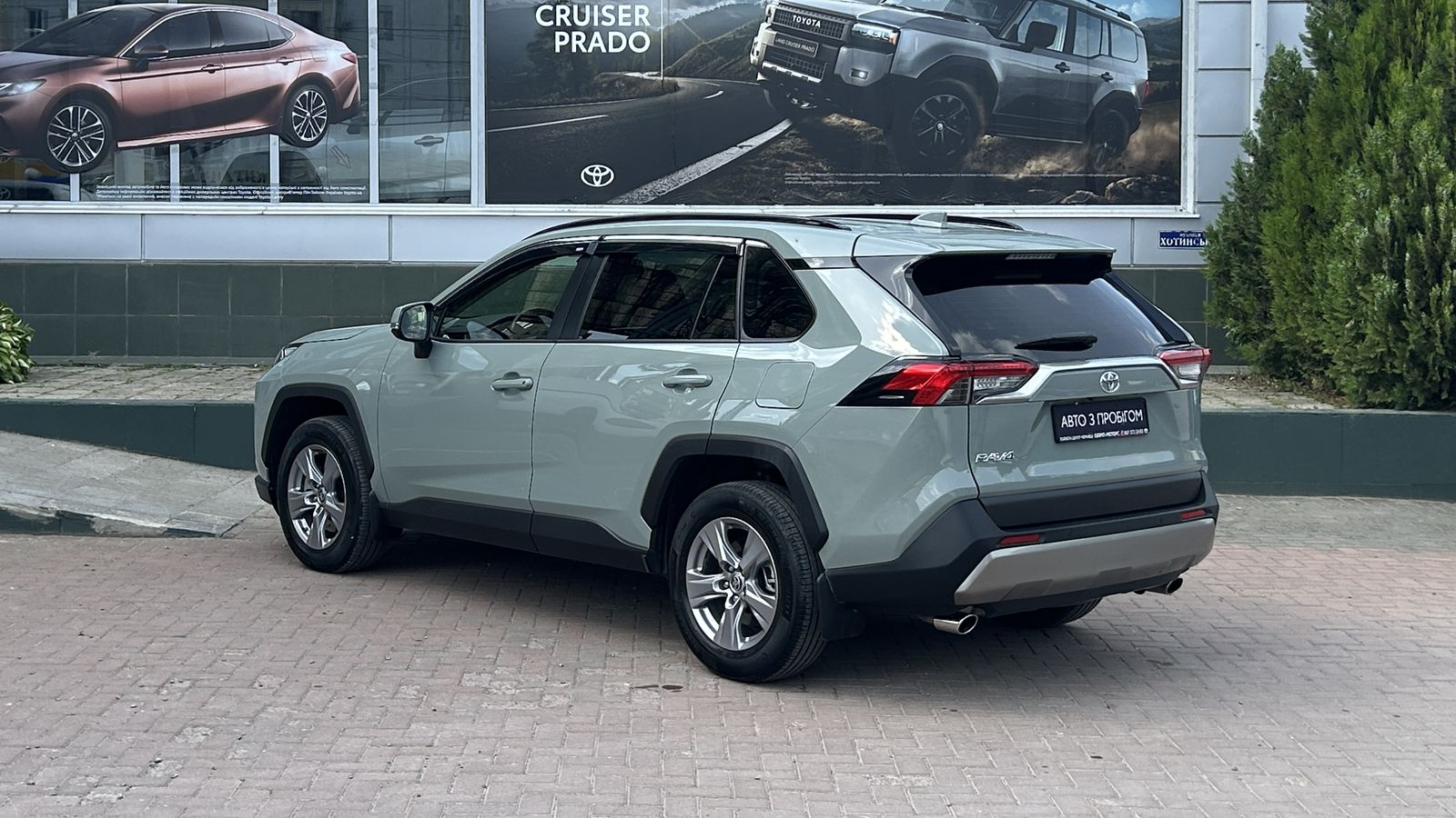 Toyota RAV4 2023 року з пробігом 37648 км, Універсал, Тойота Центр Чернівці "Олімп-Моторс", м.Чернівці - 1420000 ГРН | Фото № 2