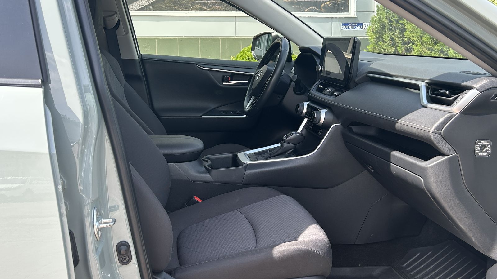 Toyota RAV4 2023 року з пробігом 37648 км, Універсал, Тойота Центр Чернівці "Олімп-Моторс", м.Чернівці - 1420000 ГРН | Фото № 6