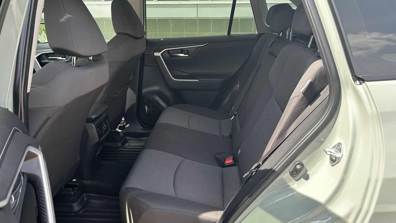 Toyota RAV4 2023 року з пробігом 37648 км, Універсал, Тойота Центр Чернівці "Олімп-Моторс", м.Чернівці - 1420000 ГРН | Фото № 11