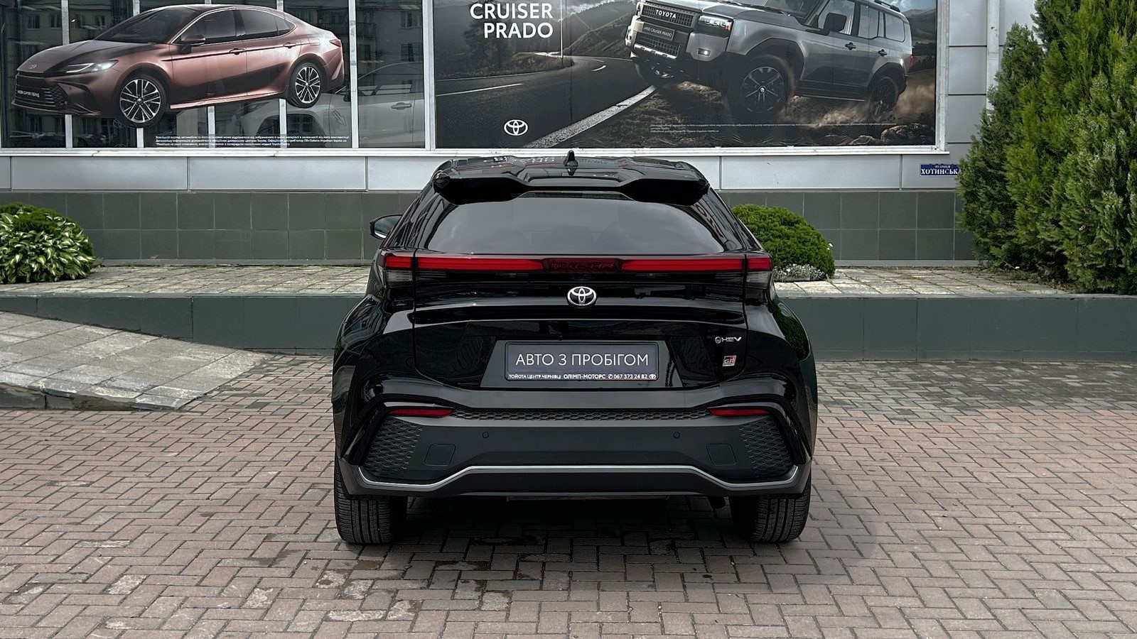Toyota C-HR 2024 року, Хетчбек, Тойота Центр Чернівці "Олімп-Моторс", м.Чернівці | Фото № 4 Toyota C-HR 2024 року з пробігом 11930 км, Хетчбек, Тойота Центр Чернівці "Олімп-Моторс", м.Чернівці - 1819140 ГРН | Фото № 4