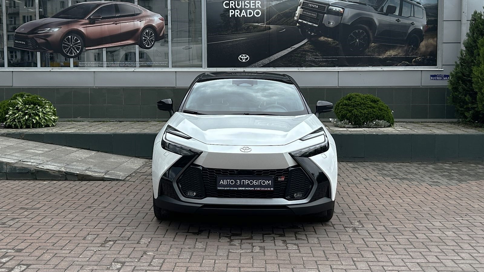 Toyota C-HR 2024 року, Хетчбек, Тойота Центр Чернівці "Олімп-Моторс", м.Чернівці | Фото № 5 Toyota C-HR 2024 року з пробігом 11930 км, Хетчбек, Тойота Центр Чернівці "Олімп-Моторс", м.Чернівці - 1819140 ГРН | Фото № 5
