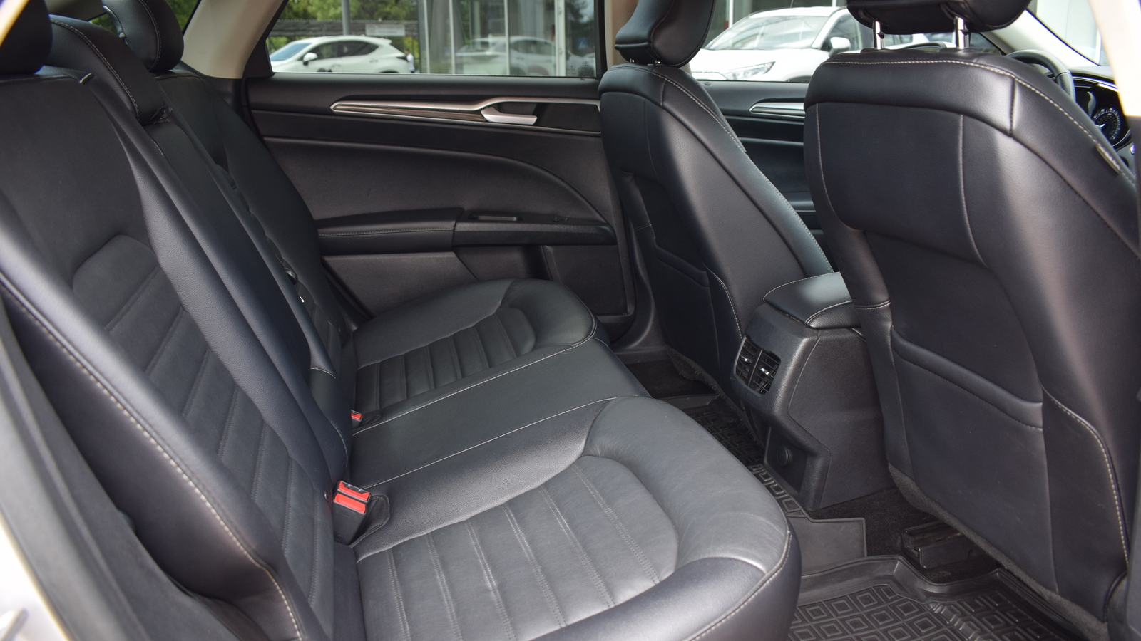 Інші авто FORD FUSION 2018 року, Седан, Тойота Центр Житомир "Стар - Кар", м.Житомир | Фото № 7 Інші авто FORD FUSION 2018 року з пробігом 108666 км, Седан, Тойота Центр Житомир "Стар - Кар", м.Житомир - 479600 ГРН | Фото № 7