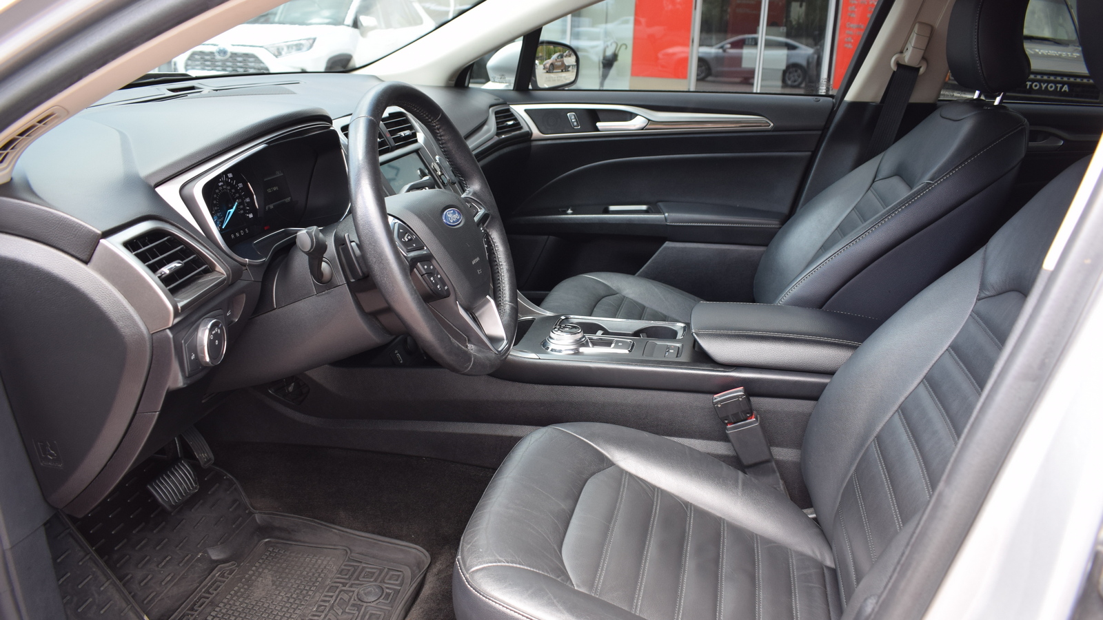 Інші авто FORD FUSION 2018 року, Седан, Тойота Центр Житомир "Стар - Кар", м.Житомир | Фото № 11 Інші авто FORD FUSION 2018 року з пробігом 108666 км, Седан, Тойота Центр Житомир "Стар - Кар", м.Житомир - 479600 ГРН | Фото № 11