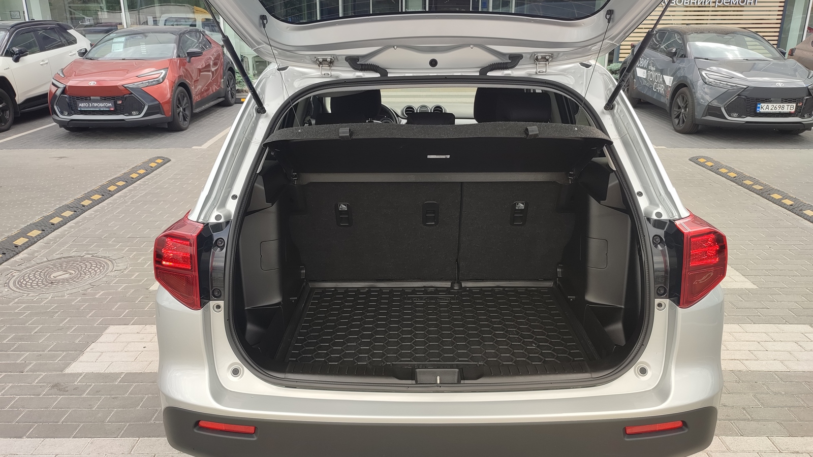 Інші авто SUZUKI Vitara 2020 року, Універсал, Тойота Центр Київ "ВіДі Автострада", м.Київ | Фото № 10 Інші авто SUZUKI Vitara 2020 року з пробігом 30121 км, Універсал, Тойота Центр Київ "ВіДі Автострада", м.Київ - 895000 ГРН | Фото № 10