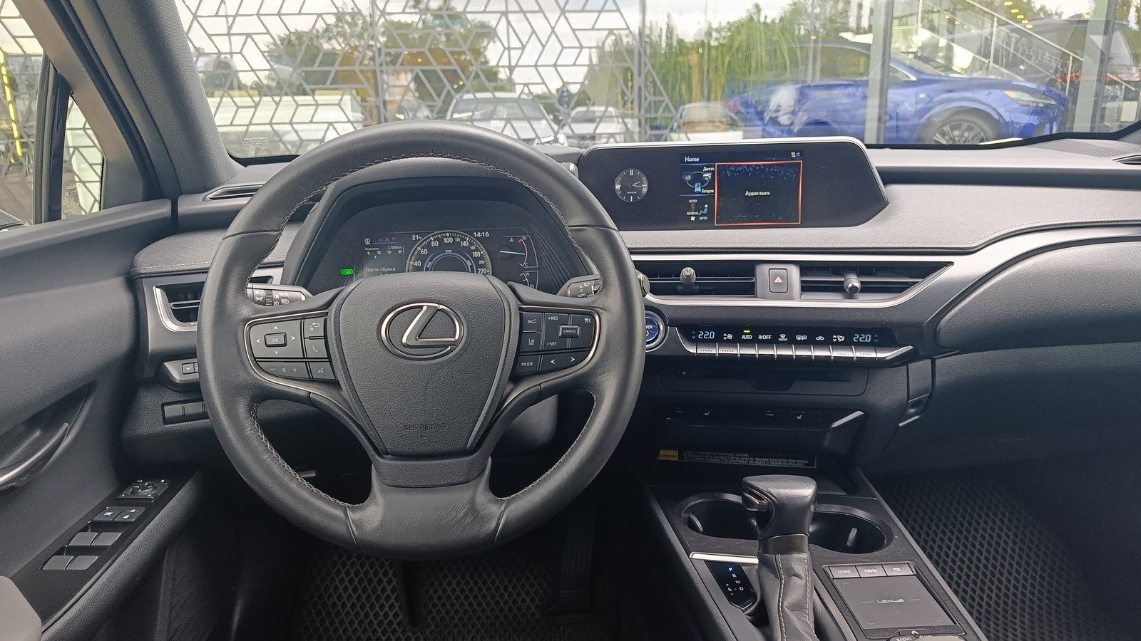 Lexus UX 2020 року, Хетчбек, Лексус Київ Захід, м.Київ | Фото № 7 Lexus UX 2020 року з пробігом 68849 км, Хетчбек, Лексус Київ Захід, м.Київ - 1382000 ГРН | Фото № 7