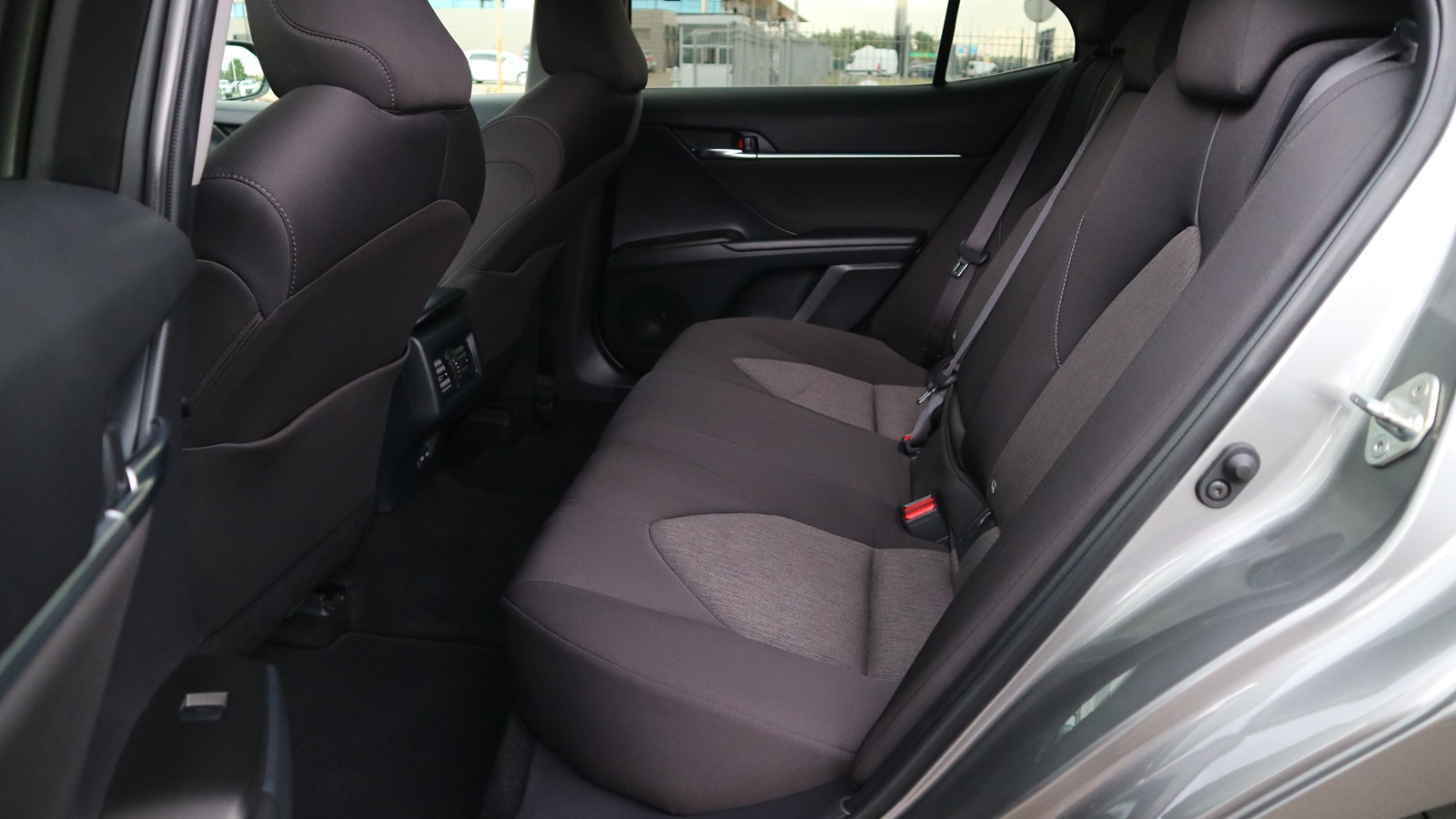 Toyota CAMRY 2023 року, Седан, Тойота Центр Київ "Автосаміт Укравто Столичне", м.Київ | Фото № 13 Toyota CAMRY 2023 року з пробігом 67228 км, Седан, Тойота Центр Київ "Автосаміт Укравто Столичне", м.Київ - 1358000 ГРН | Фото № 13