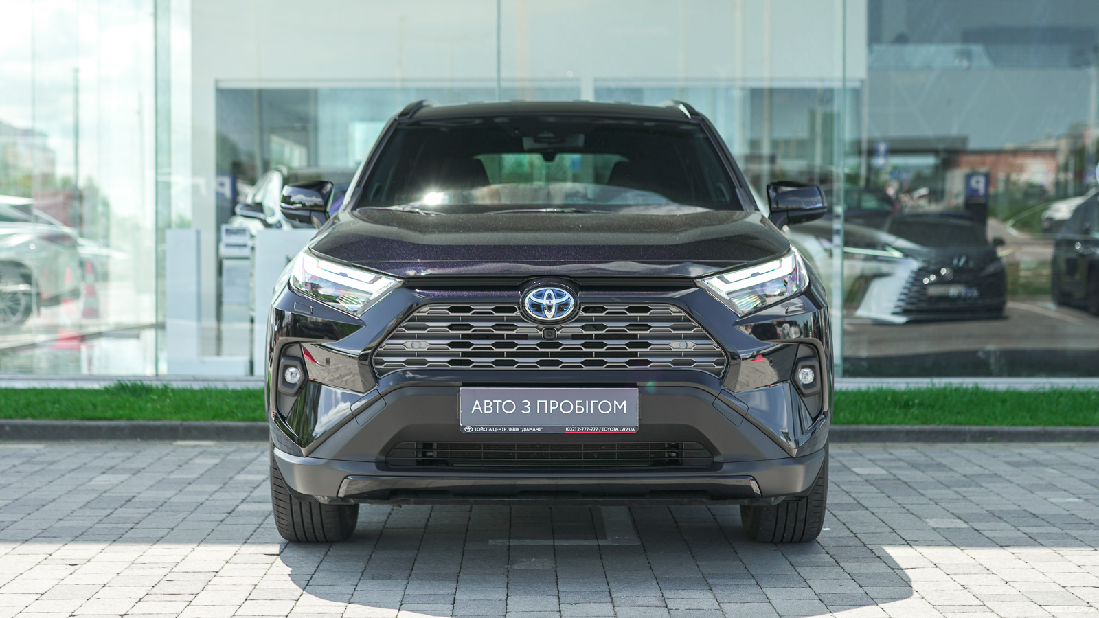 Toyota RAV4 2024 року, Універсал, Лексус Львів, м.Львів | Фото № 5 Toyota RAV4 2024 року з пробігом 41608 км, Універсал, Лексус Львів, м.Львів - 2138850 ГРН | Фото № 5