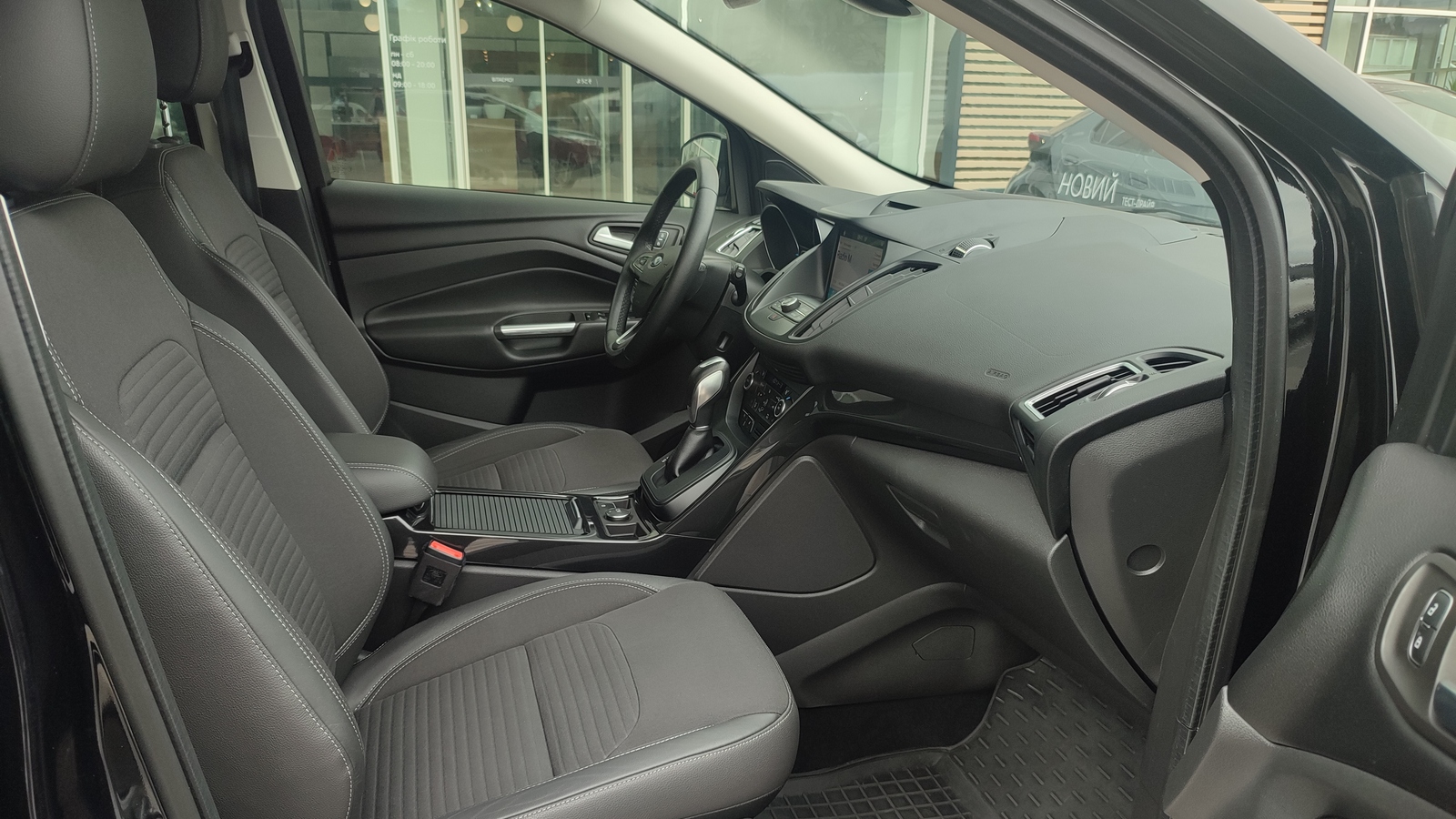 Інші авто FORD KUGA 2019 року, Універсал, Тойота Центр Київ "ВіДі Автострада", м.Київ | Фото № 6 Інші авто FORD KUGA 2019 року з пробігом 157284 км, Універсал, Тойота Центр Київ "ВіДі Автострада", м.Київ - 729000 ГРН | Фото № 6