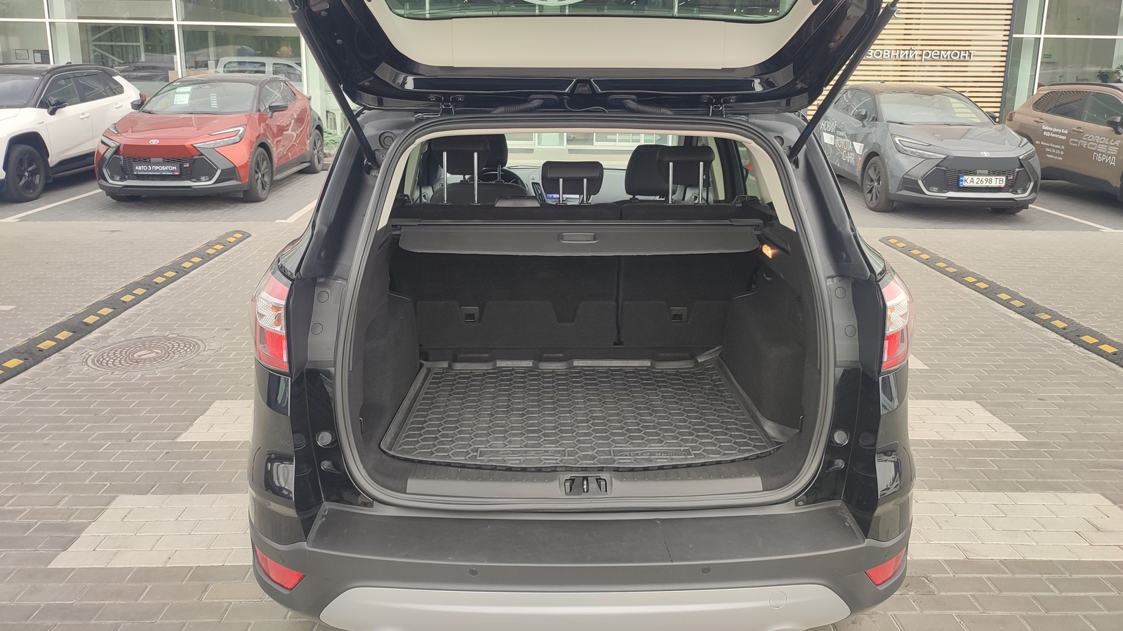 Інші авто FORD KUGA 2019 року, Універсал, Тойота Центр Київ "ВіДі Автострада", м.Київ | Фото № 10 Інші авто FORD KUGA 2019 року з пробігом 157284 км, Універсал, Тойота Центр Київ "ВіДі Автострада", м.Київ - 729000 ГРН | Фото № 10