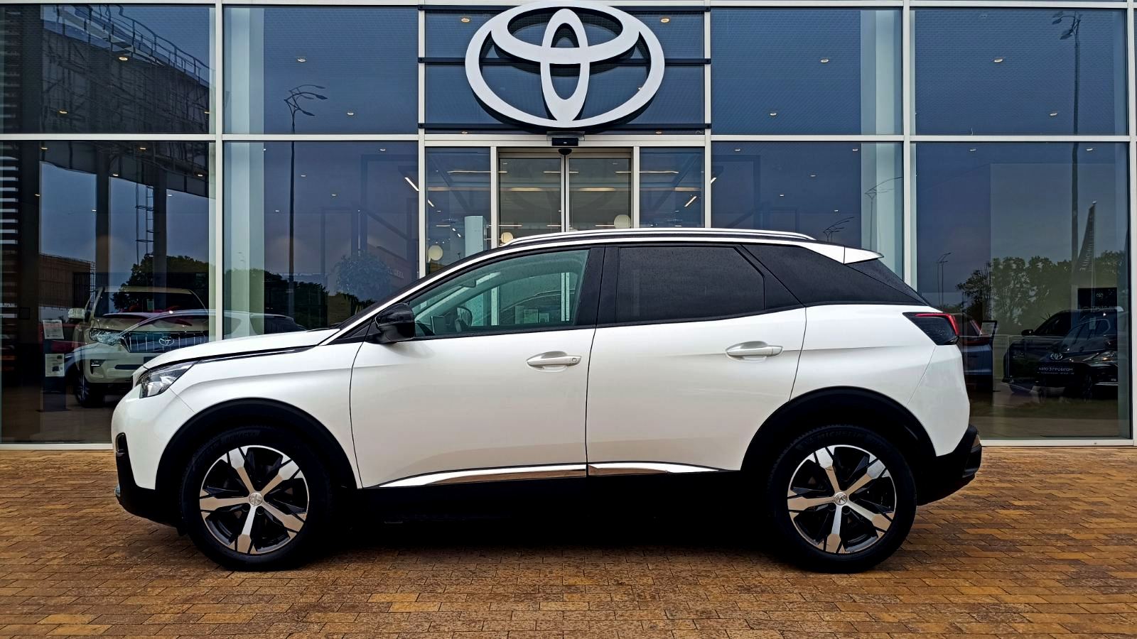 Інші авто PEUGEOT 3008 2019 року, Універсал, Тойота Центр Київ «ВІДІ Аеропорт», м.Київ | Фото № 3 Інші авто PEUGEOT 3008 2019 року з пробігом 130690 км, Універсал, Тойота Центр Київ «ВІДІ Аеропорт», м.Київ - 940000 ГРН | Фото № 3