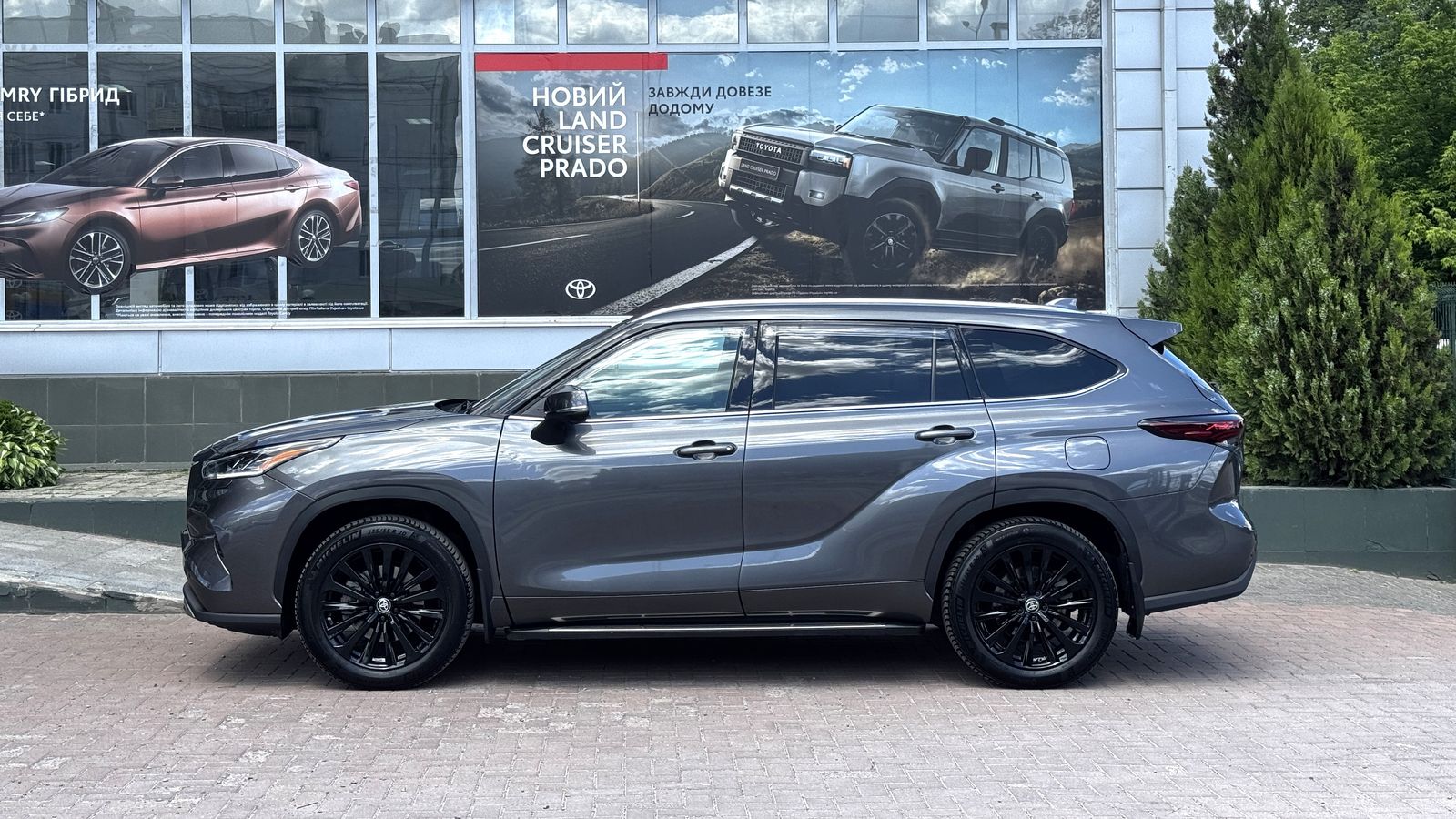 Toyota HIGHLANDER 2023 року, Універсал, Тойота Центр Чернівці "Олімп-Моторс", м.Чернівці | Фото № 3 Toyota HIGHLANDER 2023 року з пробігом 131843 км, Універсал, Тойота Центр Чернівці "Олімп-Моторс", м.Чернівці - 2199000 ГРН | Фото № 3