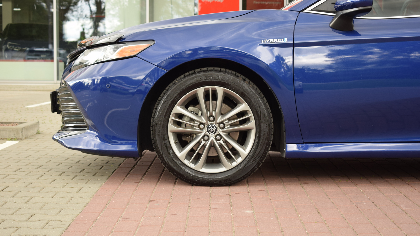 Toyota CAMRY 2018 року, Седан, Тойота Центр Житомир "Стар - Кар", м.Житомир | Фото № 16 Toyota CAMRY 2018 року з пробігом 83363 км, Седан, Тойота Центр Житомир "Стар - Кар", м.Житомир - 990000 ГРН | Фото № 16