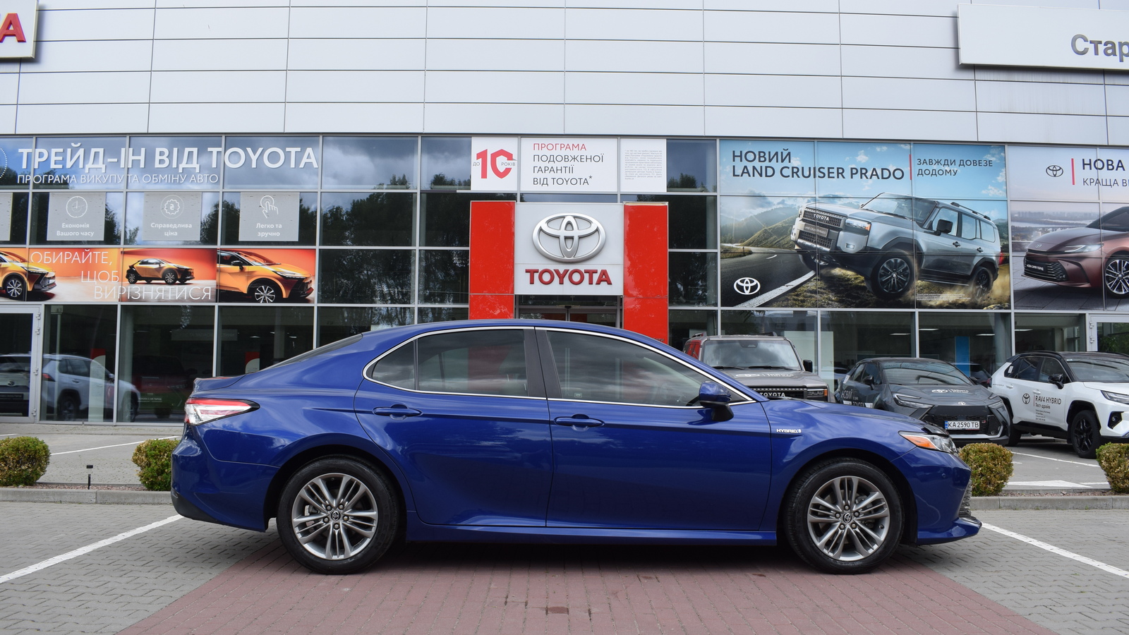 Toyota CAMRY 2018 року, Седан, Тойота Центр Житомир "Стар - Кар", м.Житомир | Фото № 17 Toyota CAMRY 2018 року з пробігом 83363 км, Седан, Тойота Центр Житомир "Стар - Кар", м.Житомир - 990000 ГРН | Фото № 17