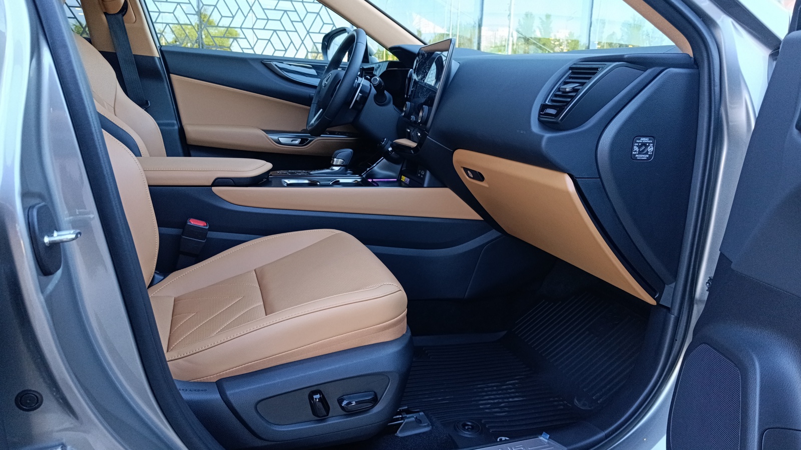 Lexus NX 2025 року з пробігом 12373 км, Універсал, Лексус Київ Захід, м.Київ - 2800000 ГРН | Фото № 6