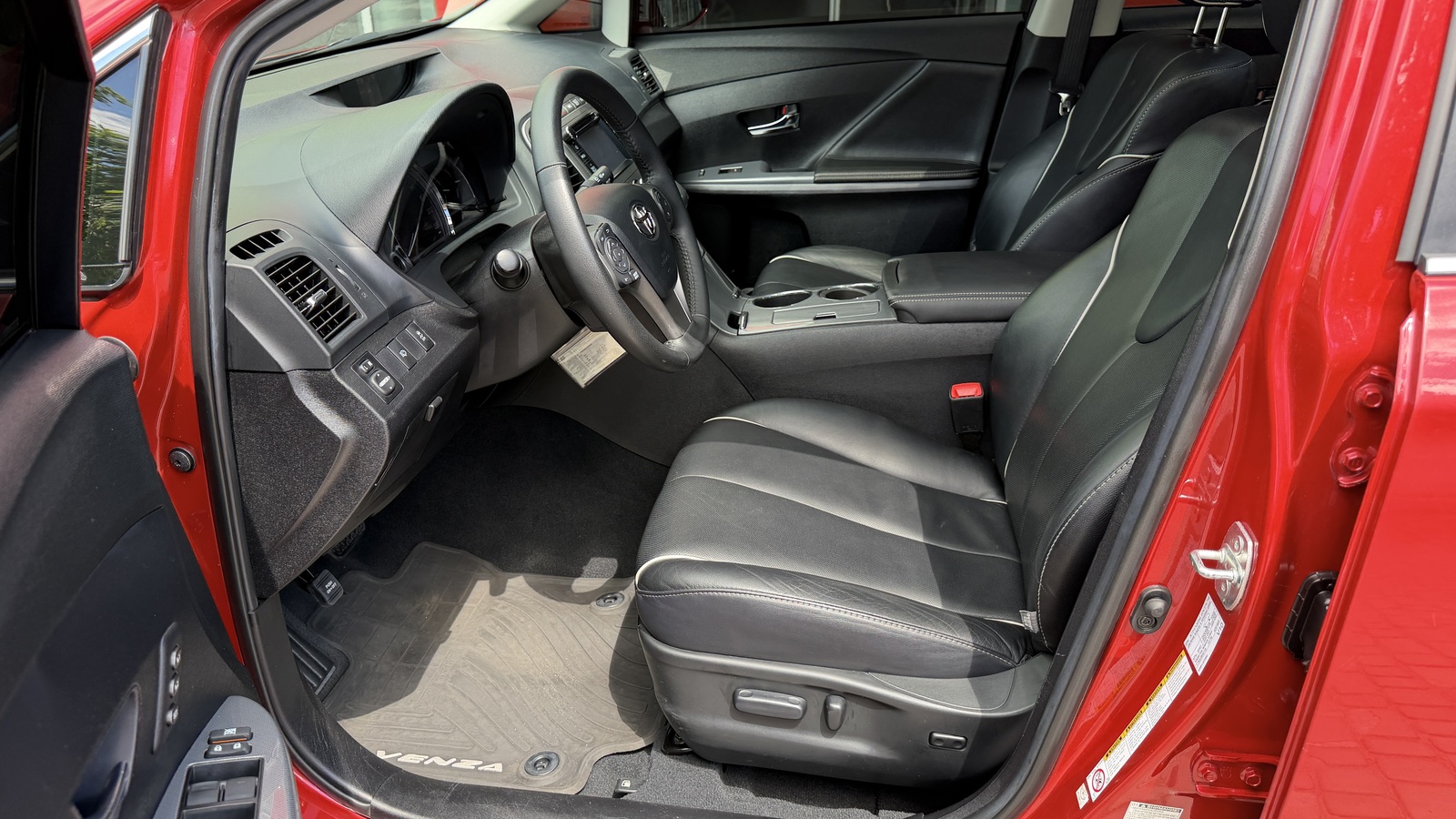 Toyota VENZA 2013 року з пробігом 45540 км, Універсал, Тойота Центр Кривий Ріг "Алмаз Сістем", м.Кривий Ріг - 750000 ГРН | Фото № 12