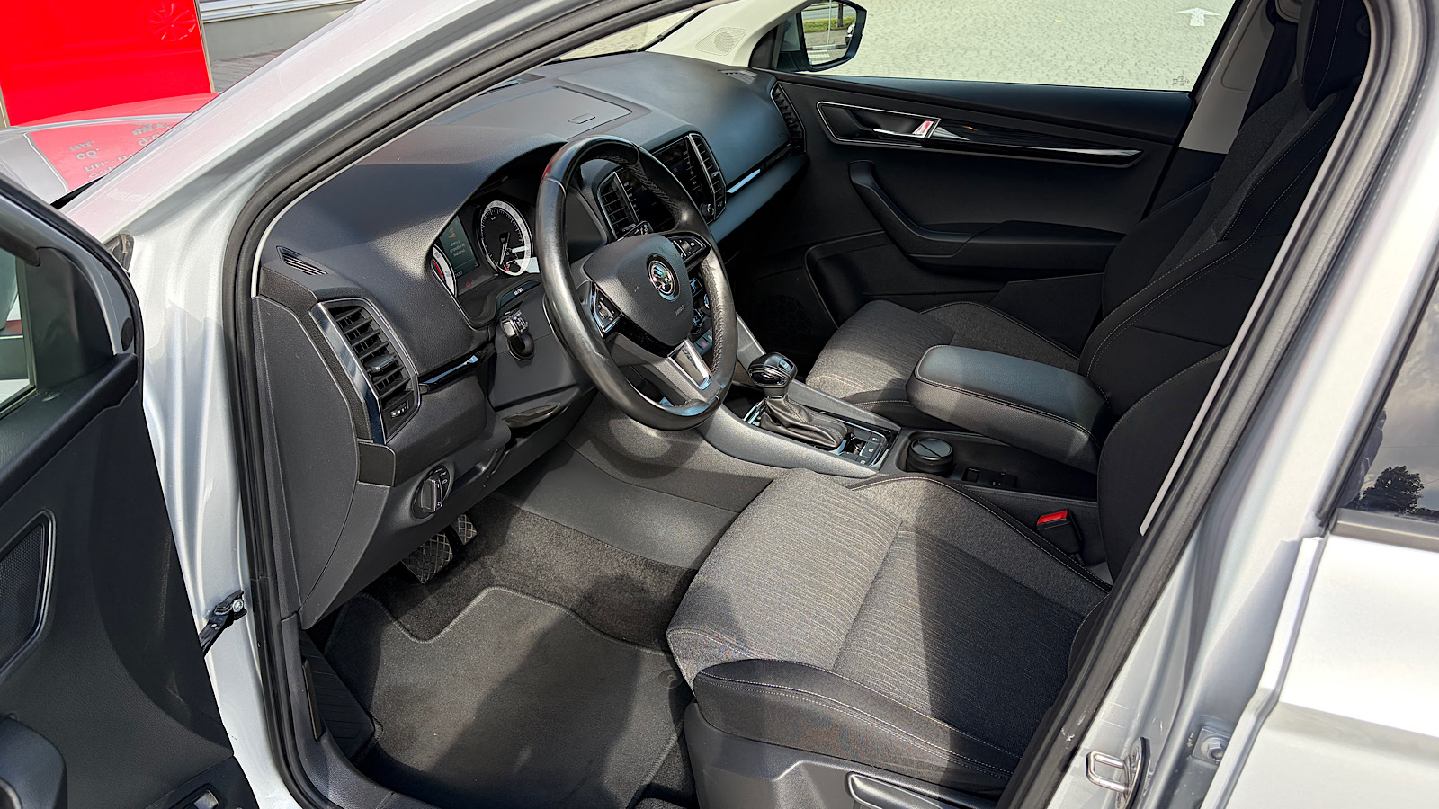 Інші авто SKODA Karoq 2018 року, Універсал, Тойота Центр Запоріжжя "Восток Автомир", м.Запоріжжя | Фото № 12 Інші авто SKODA Karoq 2018 року з пробігом 74000 км, Універсал, Тойота Центр Запоріжжя "Восток Автомир", м.Запоріжжя - 940395 ГРН | Фото № 12