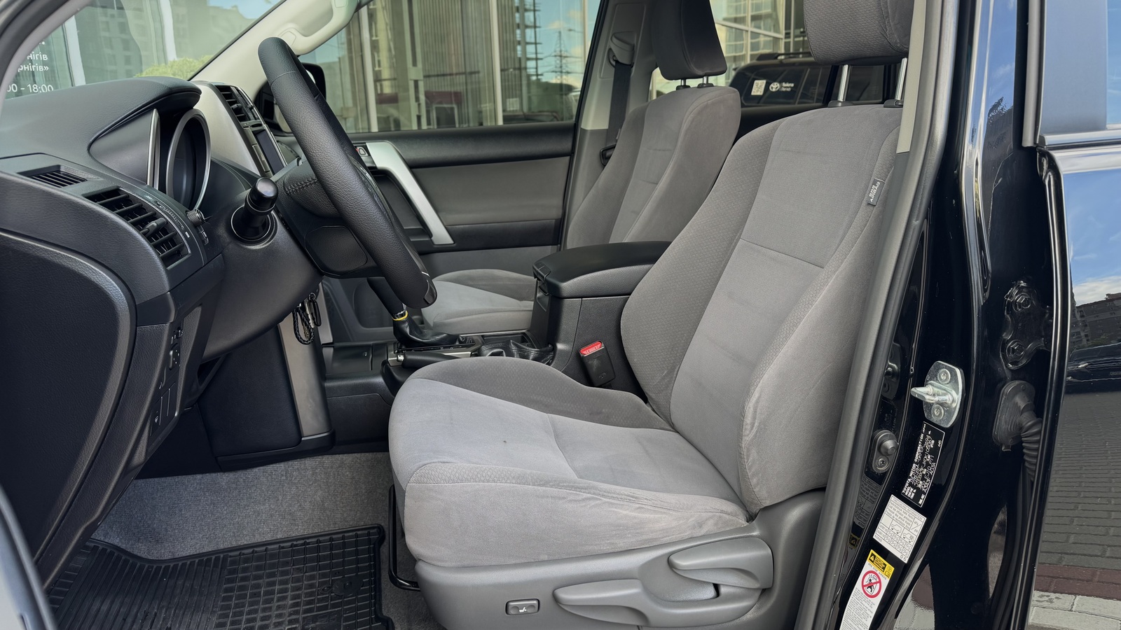 Toyota LAND CRUISER PRADO 2012 року, Універсал, Тойота Центр Чернігів "Соллі-Плюс", м.Чернігів | Фото № 12 Toyota LAND CRUISER PRADO 2012 року з пробігом 162003 км, Універсал, Тойота Центр Чернігів "Соллі-Плюс", м.Чернігів - 990000 ГРН | Фото № 12