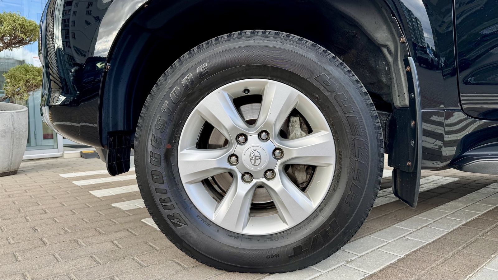 Toyota LAND CRUISER PRADO 2012 року, Універсал, Тойота Центр Чернігів "Соллі-Плюс", м.Чернігів | Фото № 15 Toyota LAND CRUISER PRADO 2012 року з пробігом 162003 км, Універсал, Тойота Центр Чернігів "Соллі-Плюс", м.Чернігів - 990000 ГРН | Фото № 15