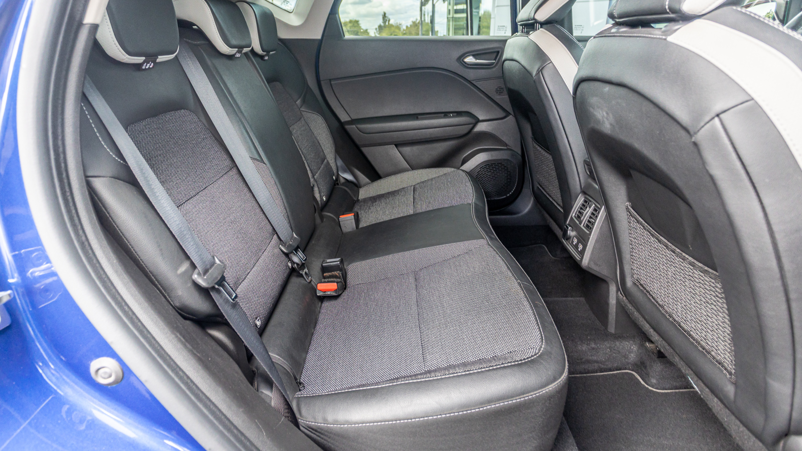 Інші авто RENAULT Captur 2021 року з пробігом 61881 км, Хетчбек, Лексус Дніпро, м.Дніпро - 810690 ГРН | Фото № 8
