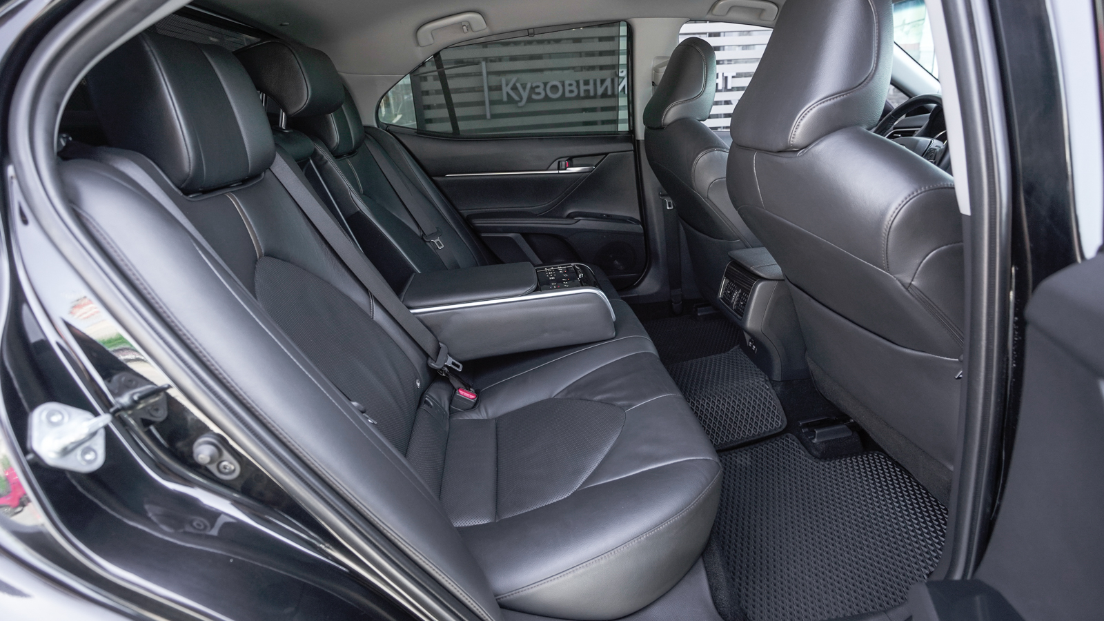 Toyota CAMRY 2018 року з пробігом 120627 км, Седан, Тойота Центр Львів "Діамант", м.Львів - 1080450 ГРН | Фото № 7