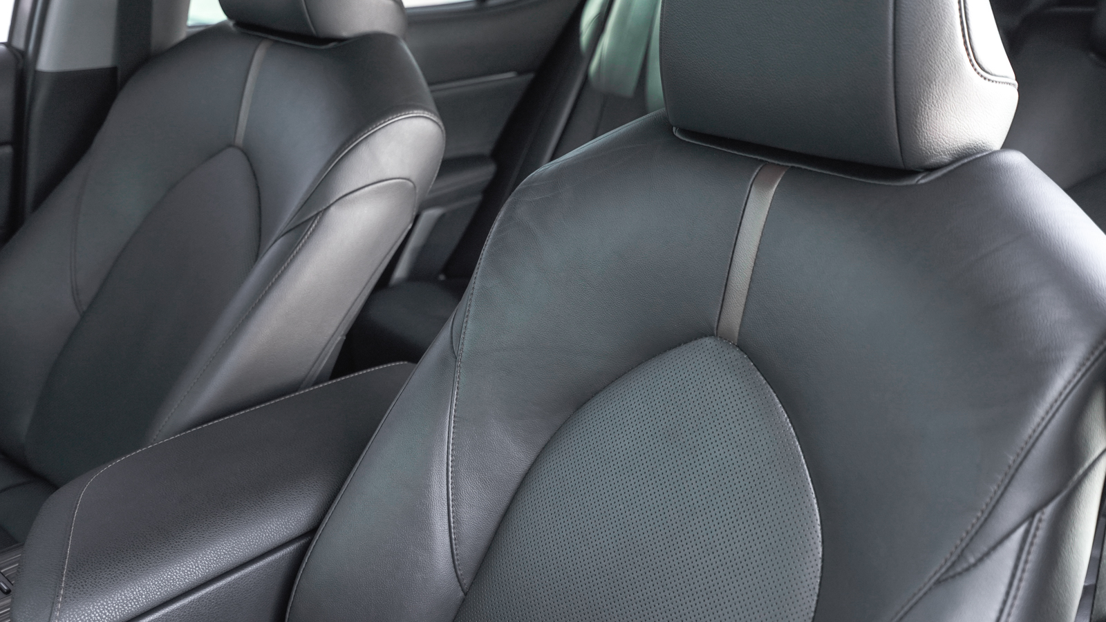 Toyota CAMRY 2018 року з пробігом 120627 км, Седан, Тойота Центр Львів "Діамант", м.Львів - 1080450 ГРН | Фото № 14