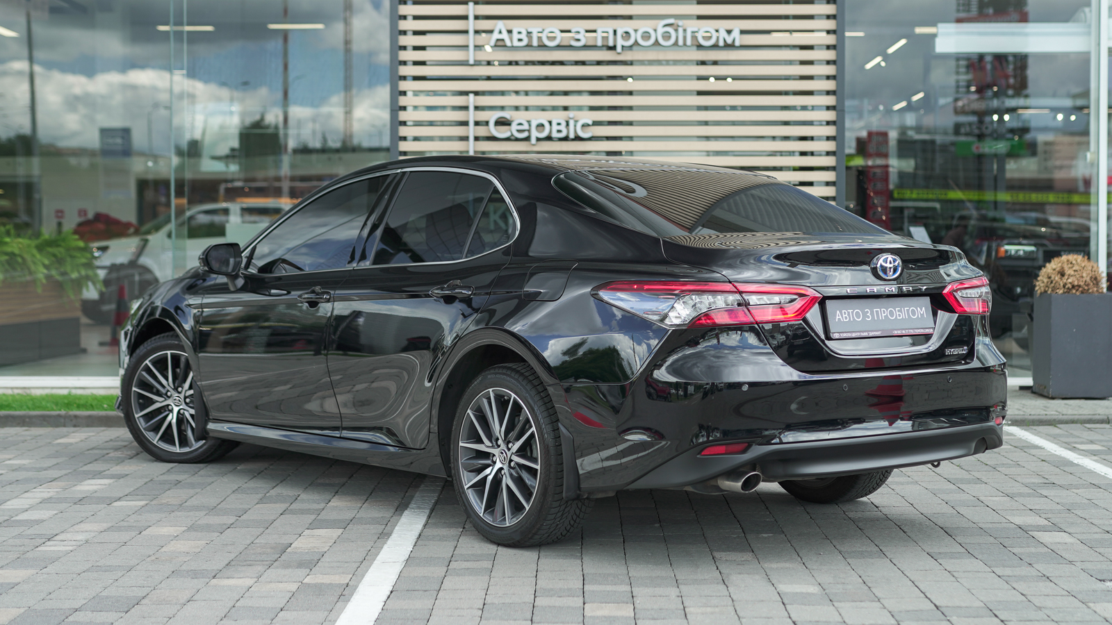 Toyota CAMRY 2021 року з пробігом 83041 км, Седан, Тойота Центр Львів "Діамант", м.Львів - 1411200 ГРН | Фото № 2