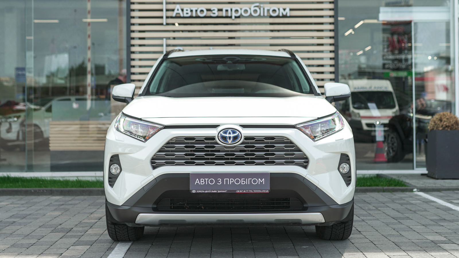 Toyota RAV4 2021 року, Універсал, Тойота Центр Львів "Діамант", м.Львів | Фото № 5 Toyota RAV4 2021 року з пробігом 127750 км, Універсал, Тойота Центр Львів "Діамант", м.Львів - 1367100 ГРН | Фото № 5