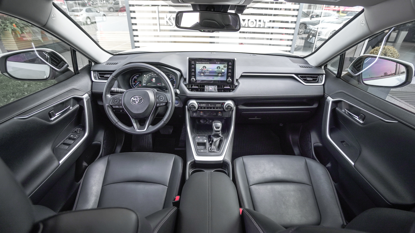 Toyota RAV4 2021 року, Універсал, Тойота Центр Львів "Діамант", м.Львів | Фото № 8 Toyota RAV4 2021 року з пробігом 127750 км, Універсал, Тойота Центр Львів "Діамант", м.Львів - 1367100 ГРН | Фото № 8
