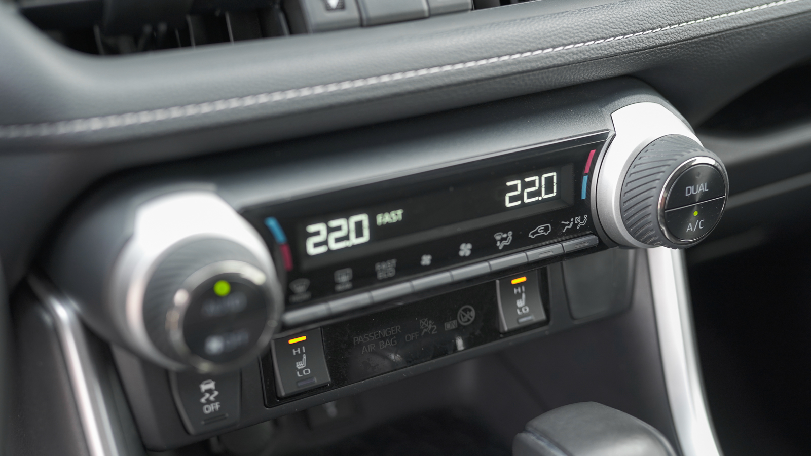 Toyota RAV4 2021 року, Універсал, Тойота Центр Львів "Діамант", м.Львів | Фото № 28 Toyota RAV4 2021 року з пробігом 127750 км, Універсал, Тойота Центр Львів "Діамант", м.Львів - 1367100 ГРН | Фото № 28