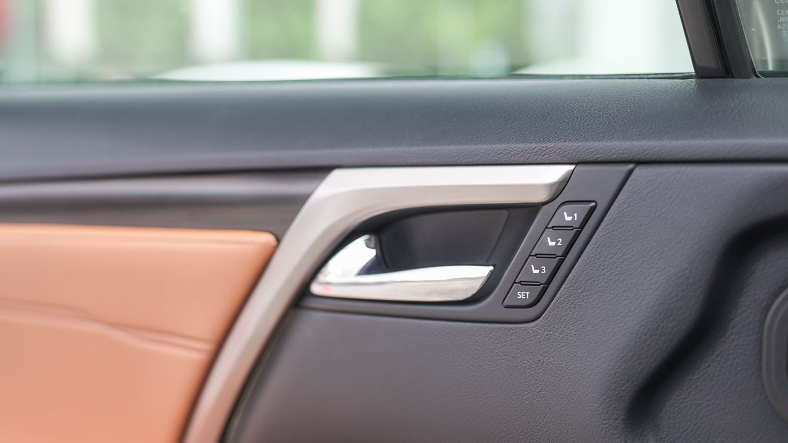 Lexus RX 450h 2019 року з пробігом 109595 км, Універсал, Лексус Львів, м.Львів - 2293200 ГРН | Фото № 16