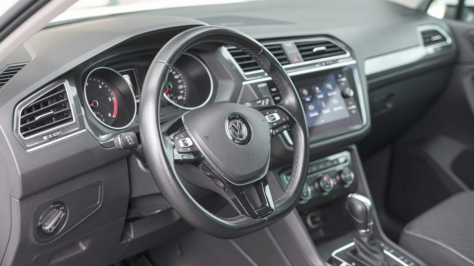 Інші авто VOLKSWAGEN TIGUAN 2019 року з пробігом 92141 км, Універсал, Тойота Центр Львів "Діамант", м.Львів - 1146600 ГРН | Фото № 13