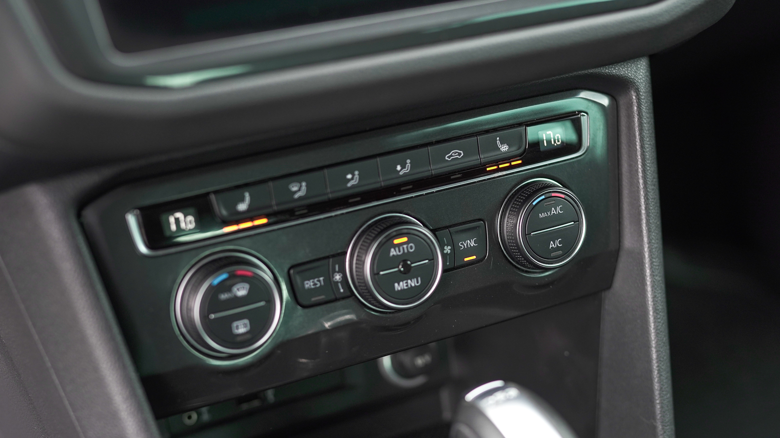 Інші авто VOLKSWAGEN TIGUAN 2019 року з пробігом 92141 км, Універсал, Тойота Центр Львів "Діамант", м.Львів - 1146600 ГРН | Фото № 26