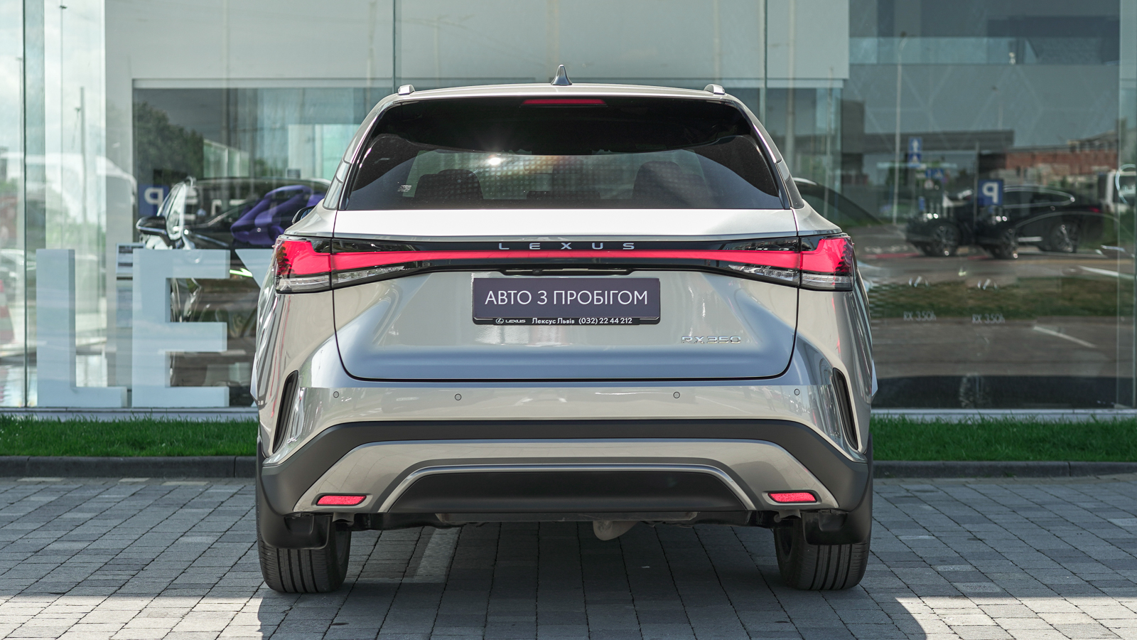 Lexus RX 2025 року, Універсал, Лексус Львів, м.Львів | Фото № 4 Lexus RX 2025 року з пробігом 14987 км, Універсал, Лексус Львів, м.Львів - 3307500 ГРН | Фото № 4