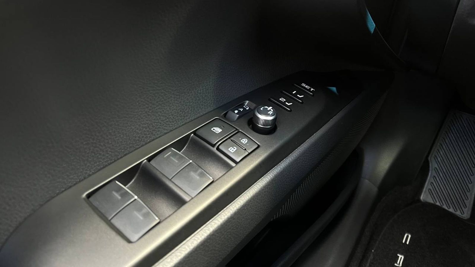 Toyota CAMRY 2024 року з пробігом 31886 км, Седан, Тойота Центр Хмельницький "Гранд Мотор", м.Хмельницький - 2017925 ГРН | Фото № 14