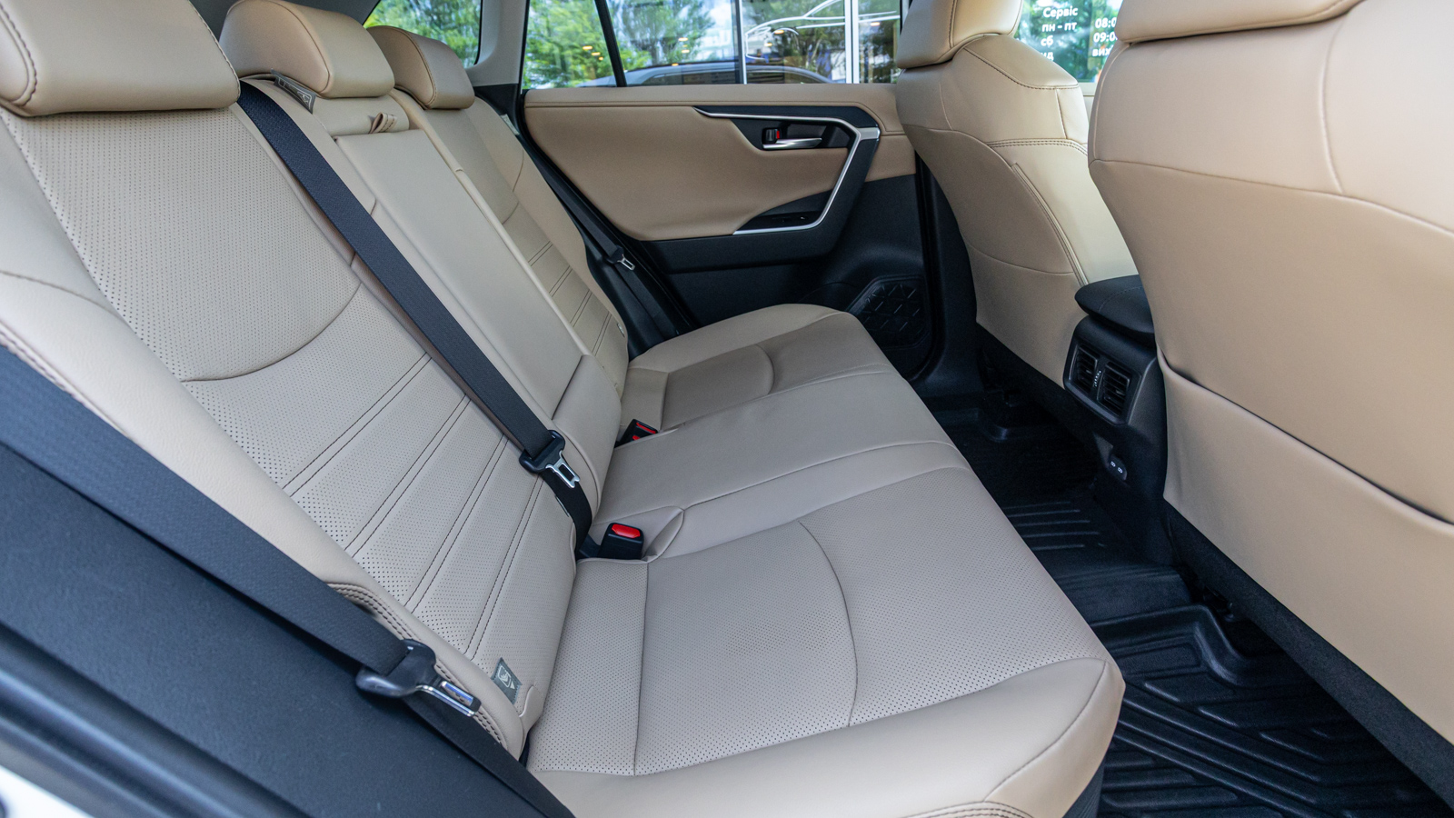 Toyota RAV4 2023 року з пробігом 31177 км, Універсал, Тойота Центр Дніпро "Алмаз Мотор" на Запорізькому шосе, м.Дніпро - 1950000 ГРН | Фото № 7
