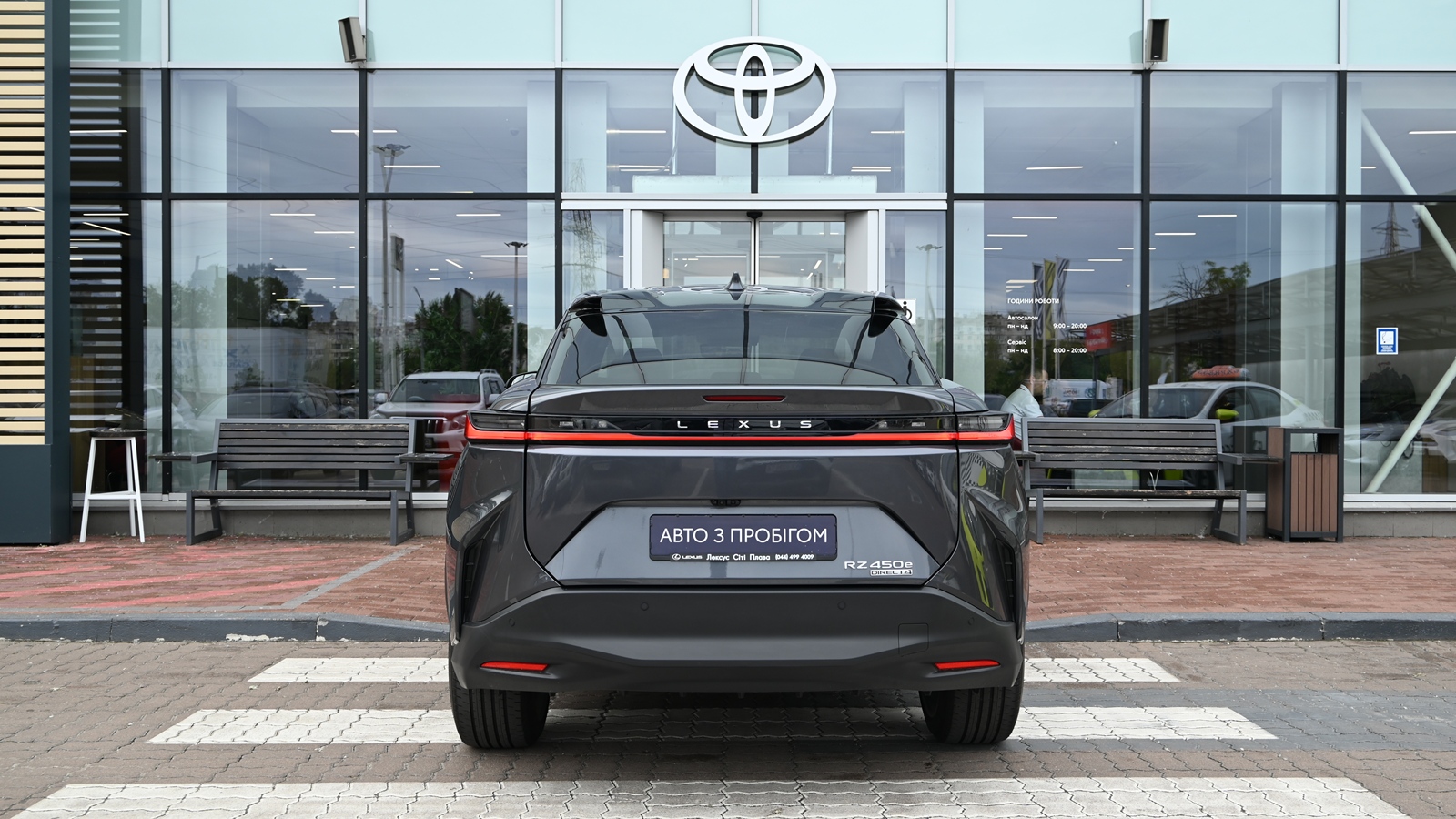 Lexus RZ 450e 2024 року з пробігом 5033 км, Універсал, Тойота Центр Київ "Сіті Плаза", м.Київ - 2323500 ГРН | Фото № 4