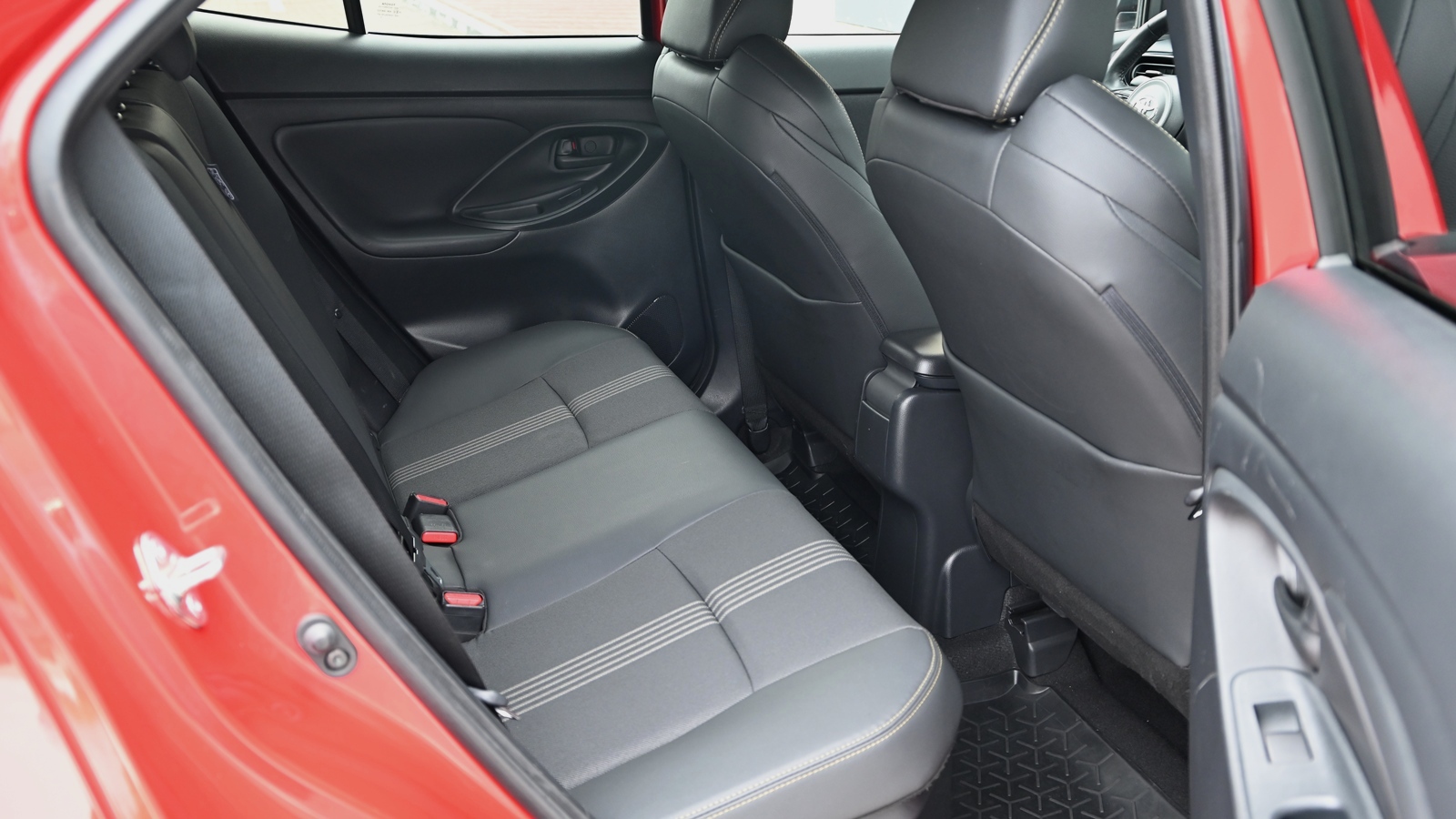 Toyota YARIS CROSS 2023 року з пробігом 120531 км, Хетчбек, Тойота Центр Київ "Сіті Плаза", м.Київ - 990000 ГРН | Фото № 7