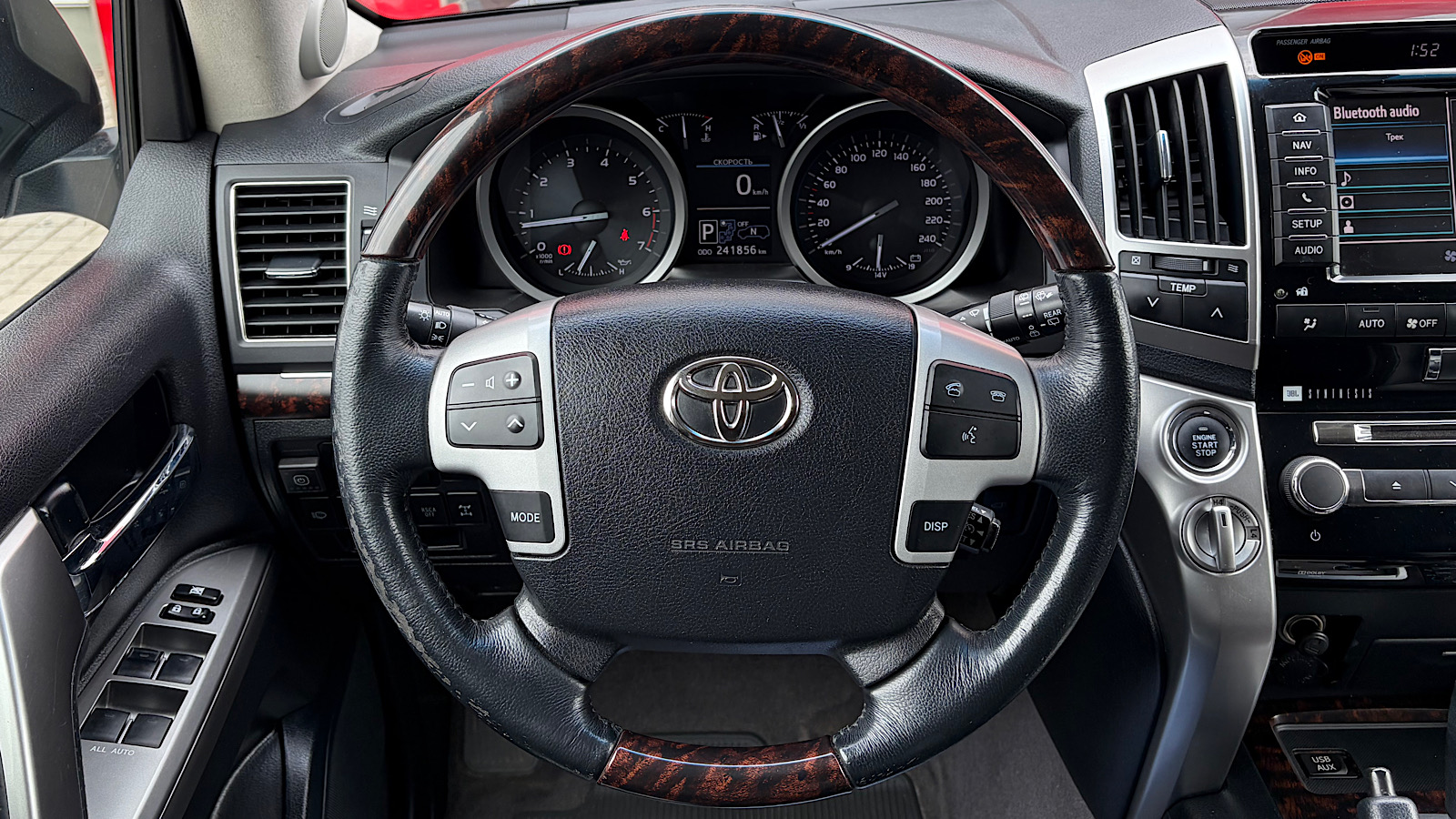 Toyota LAND CRUISER 2012 року, Універсал, Тойота Центр Запоріжжя "Восток Автомир", м.Запоріжжя | Фото № 13 Toyota LAND CRUISER 2012 року з пробігом 241238 км, Універсал, Тойота Центр Запоріжжя "Восток Автомир", м.Запоріжжя - 1193400 ГРН | Фото № 13