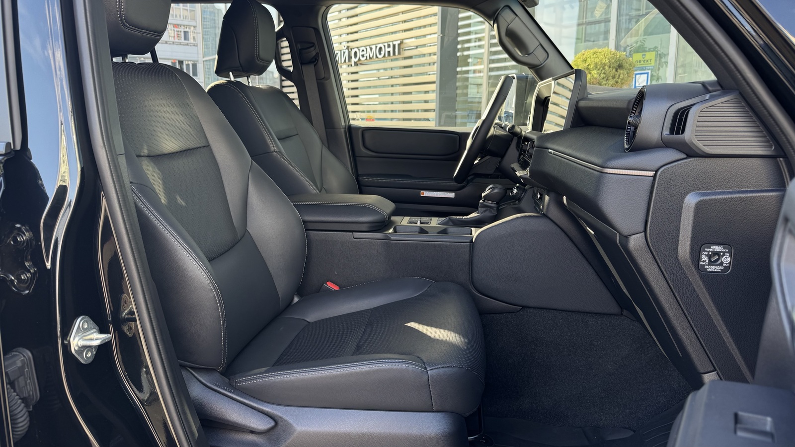 Toyota LAND CRUISER PRADO 2025 року з пробігом 15720 км, Універсал, Тойота Центр Чернігів "Соллі-Плюс", м.Чернігів - 2982000 ГРН | Фото № 6