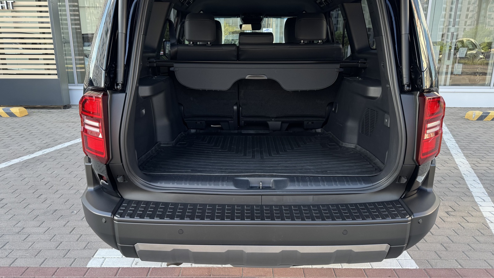 Toyota LAND CRUISER PRADO 2025 року з пробігом 15720 км, Універсал, Тойота Центр Чернігів "Соллі-Плюс", м.Чернігів - 2982000 ГРН | Фото № 10