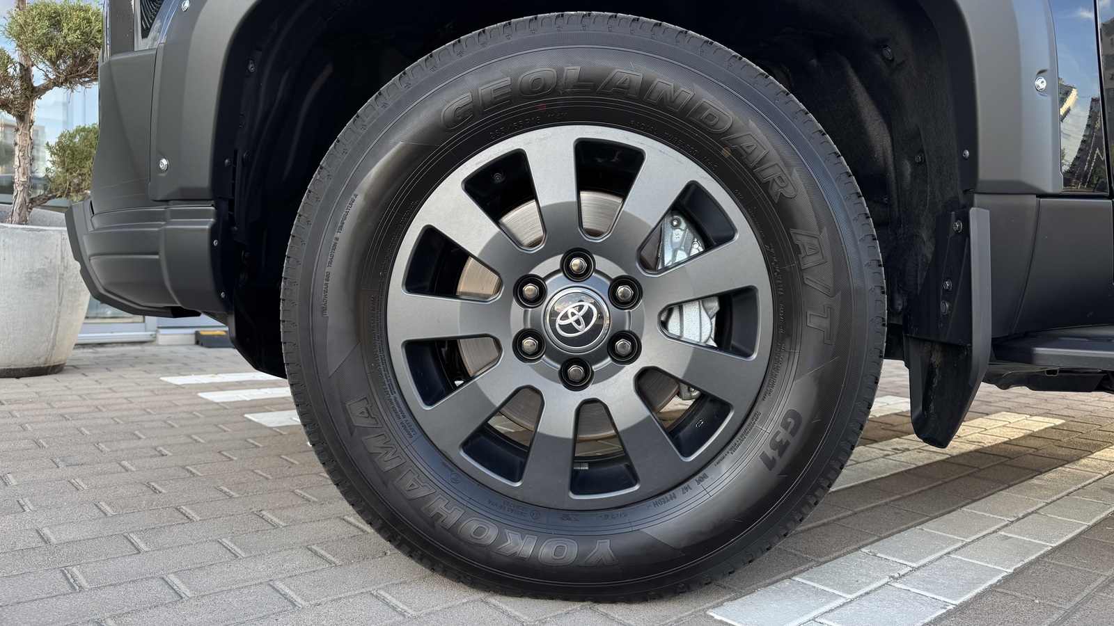 Toyota LAND CRUISER PRADO 2025 року з пробігом 15720 км, Універсал, Тойота Центр Чернігів "Соллі-Плюс", м.Чернігів - 2982000 ГРН | Фото № 15