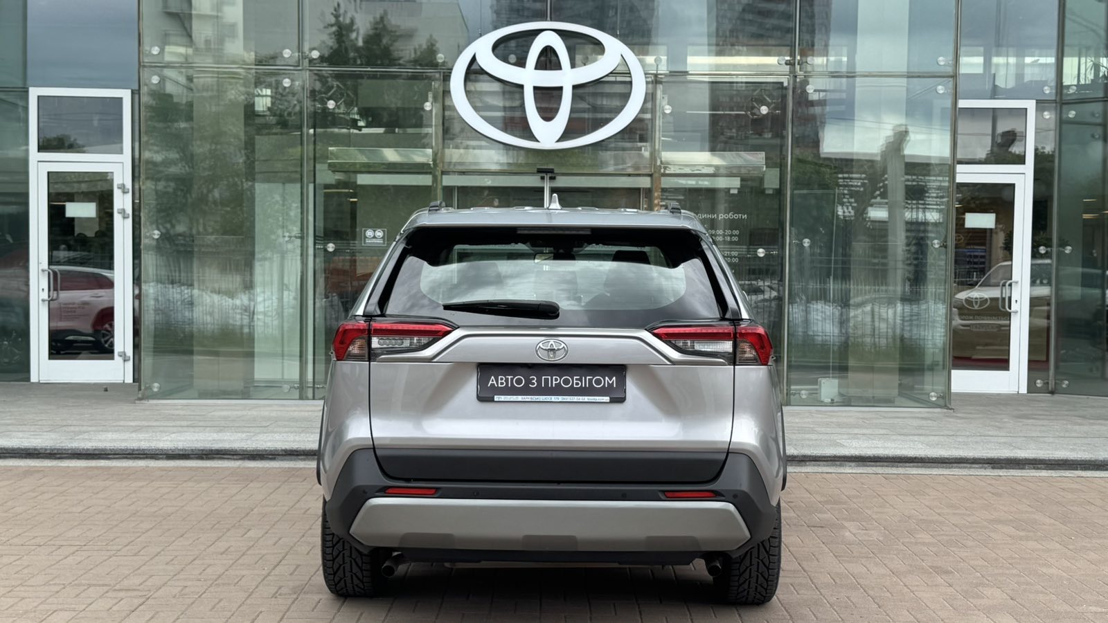 Toyota RAV4 2019 року з пробігом 65575 км, Універсал, Тойота Центр Київ "Автосаміт Укравто", м.Київ - 1178750 ГРН | Фото № 4