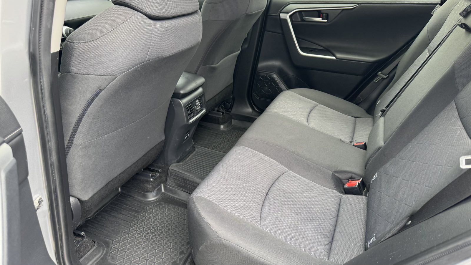 Toyota RAV4 2019 року з пробігом 65575 км, Універсал, Тойота Центр Київ "Автосаміт Укравто", м.Київ - 1178750 ГРН | Фото № 11
